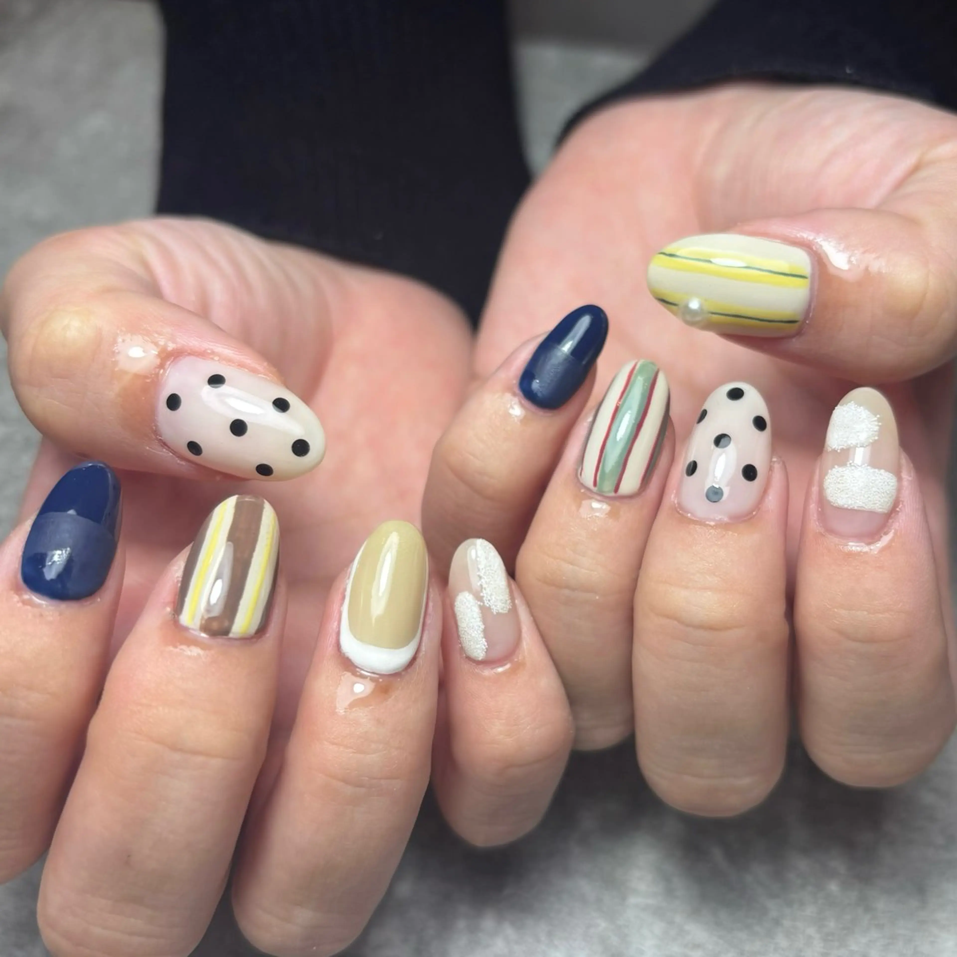 ミディアム ハンドネイル nailsalon -unay-所属・nailsalon unayのネイルデザイン