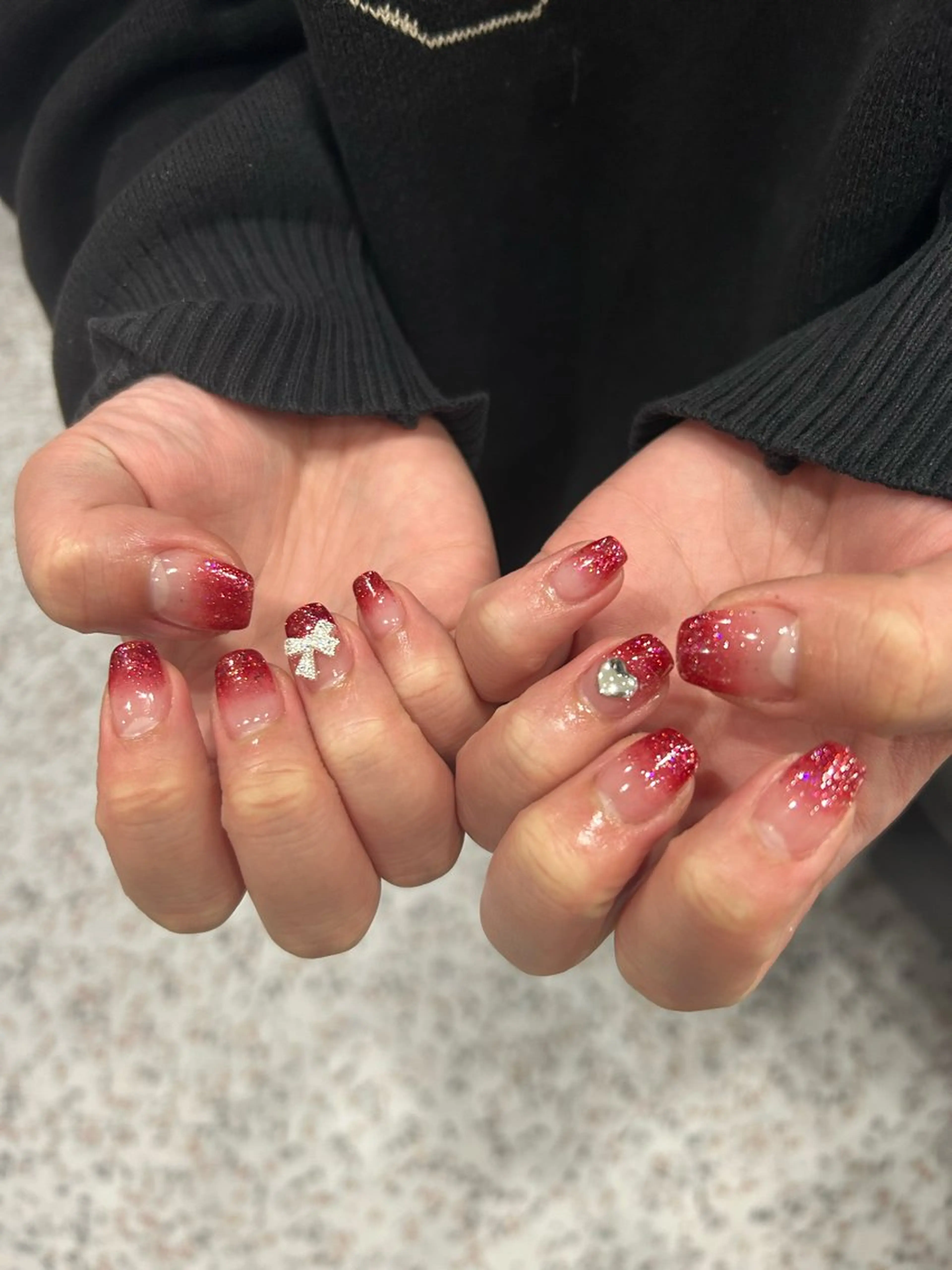 ネイル ハンドネイル 小松 千冬snazzyのネイルデザイン