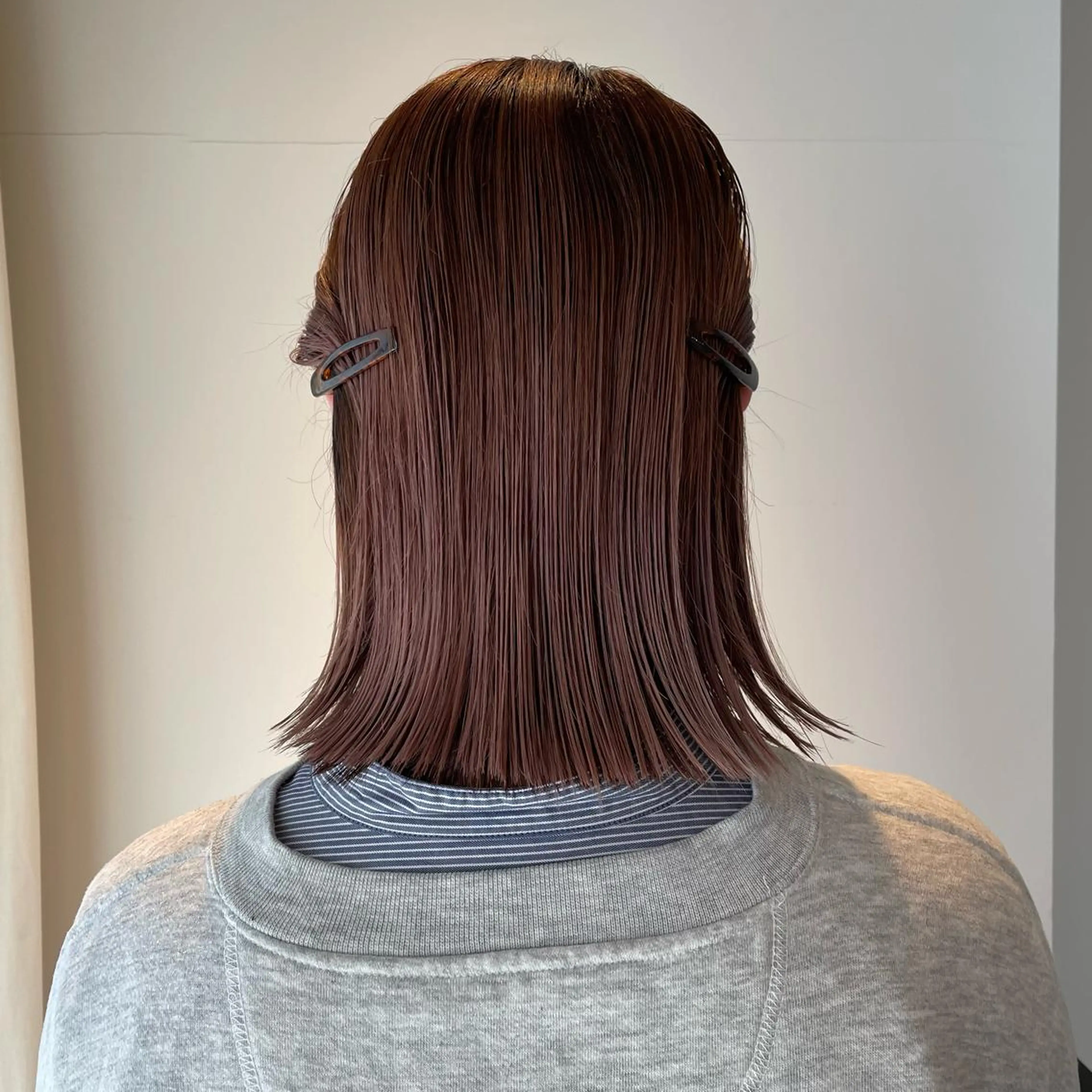 ミディアム カラー パーマ ヘアアレンジ メンズ キッズ ネイル マツエク・マツパ アイブロウ casane所属・暖色・前髪カット 🎗️佐藤ゆみこのヘアスタイル