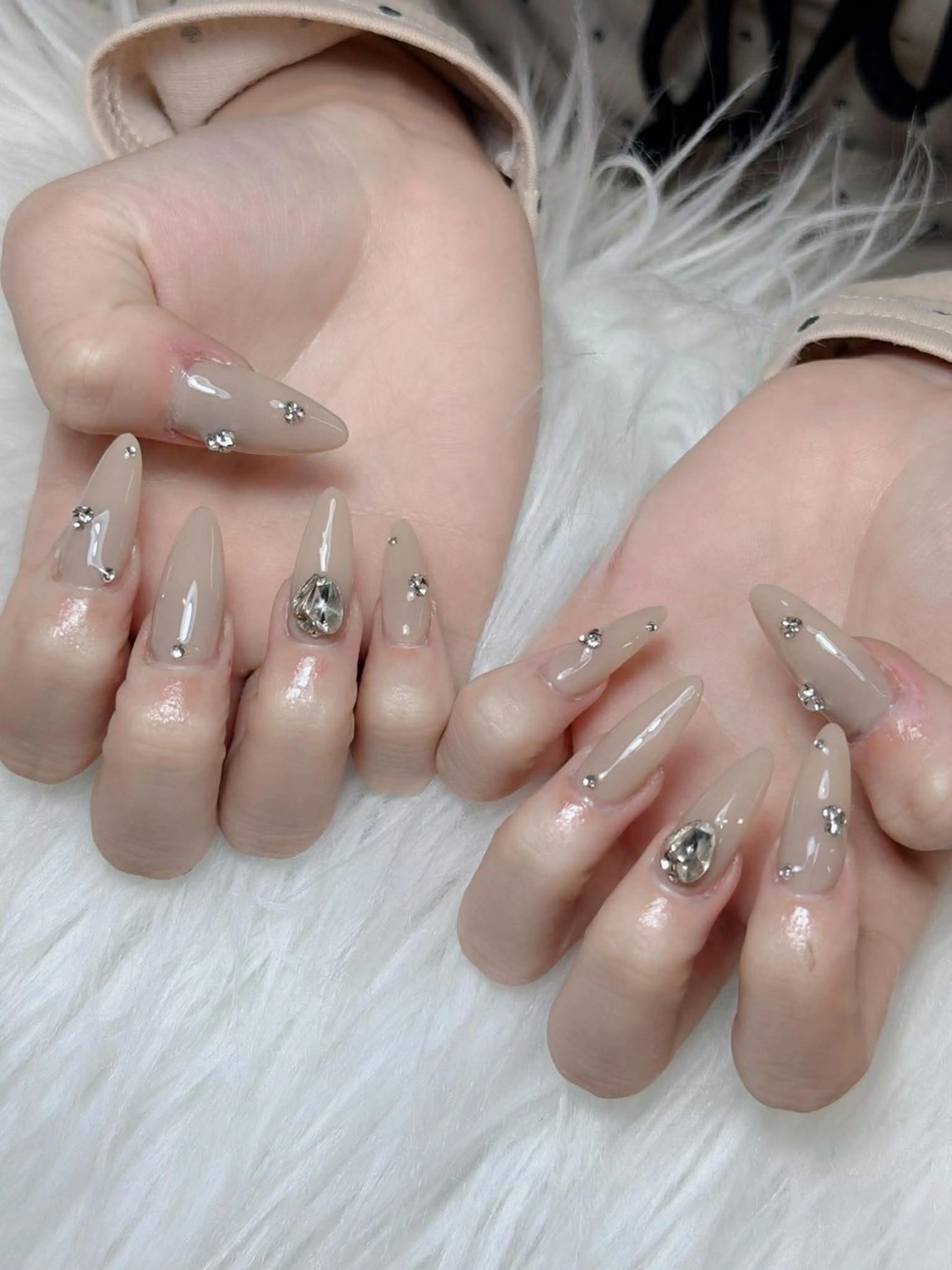 ネイル オーロラネイル チークネイル フットネイル フレンチネイル 韓国ネイル ハンドネイル Lumi Nailのネイルデザイン