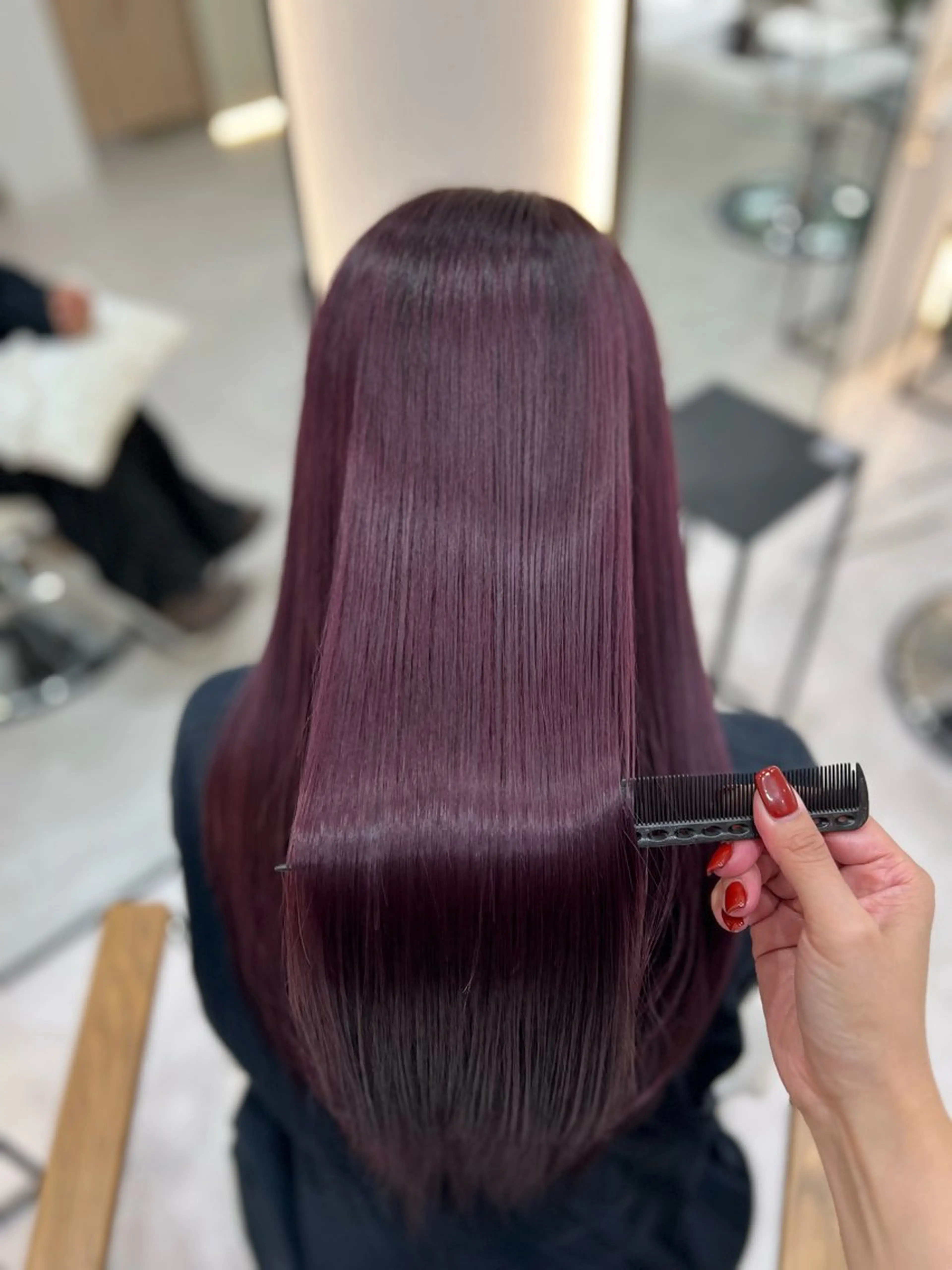 ロング カラー Zina aimiのヘアスタイル