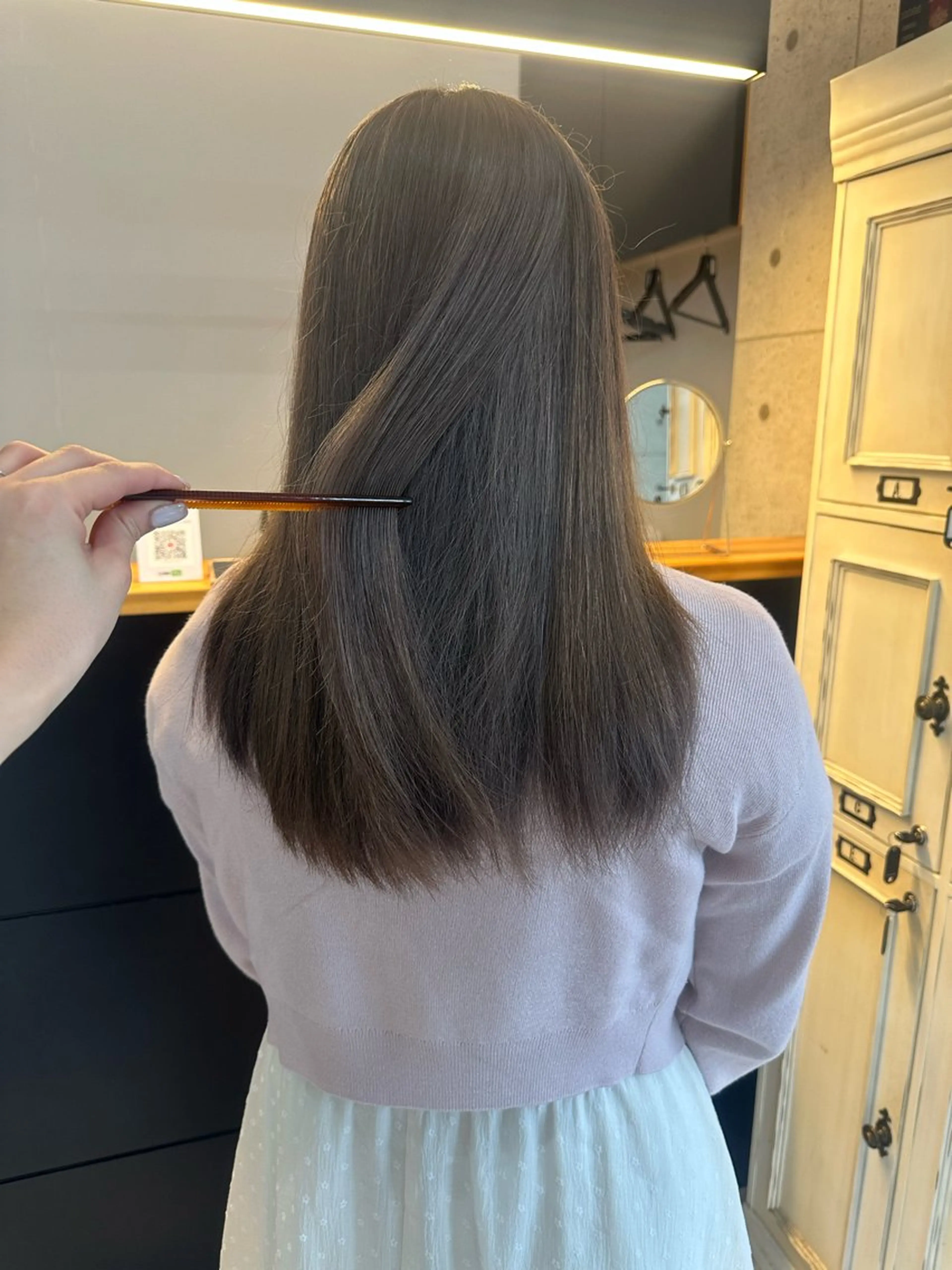 ロング カラー ブリーチ グレージュ GiseL宗像所属・GiseL宗像 HiROEのヘアスタイル