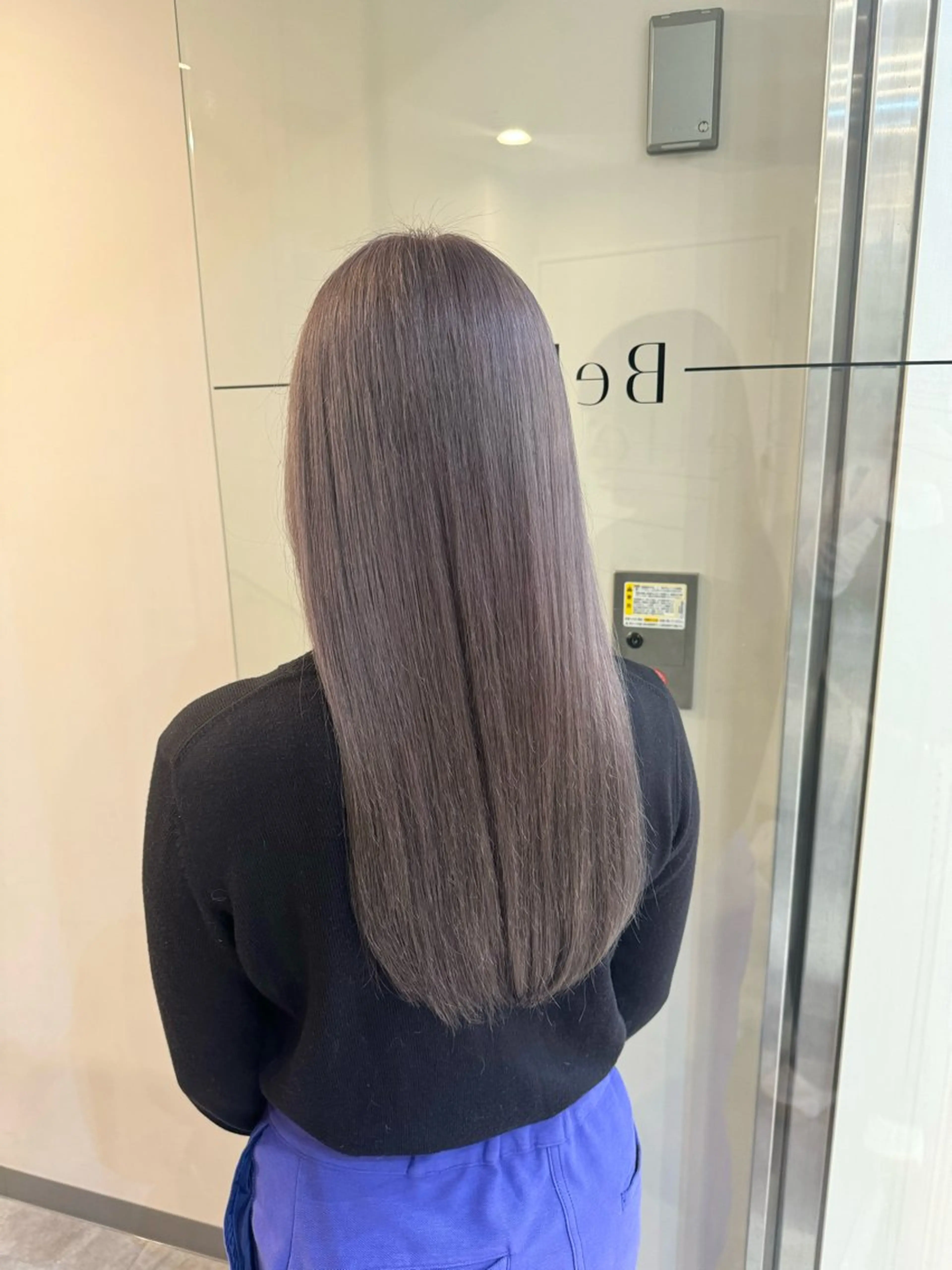 カラー レイヤーカット🦢 sayaのヘアスタイル