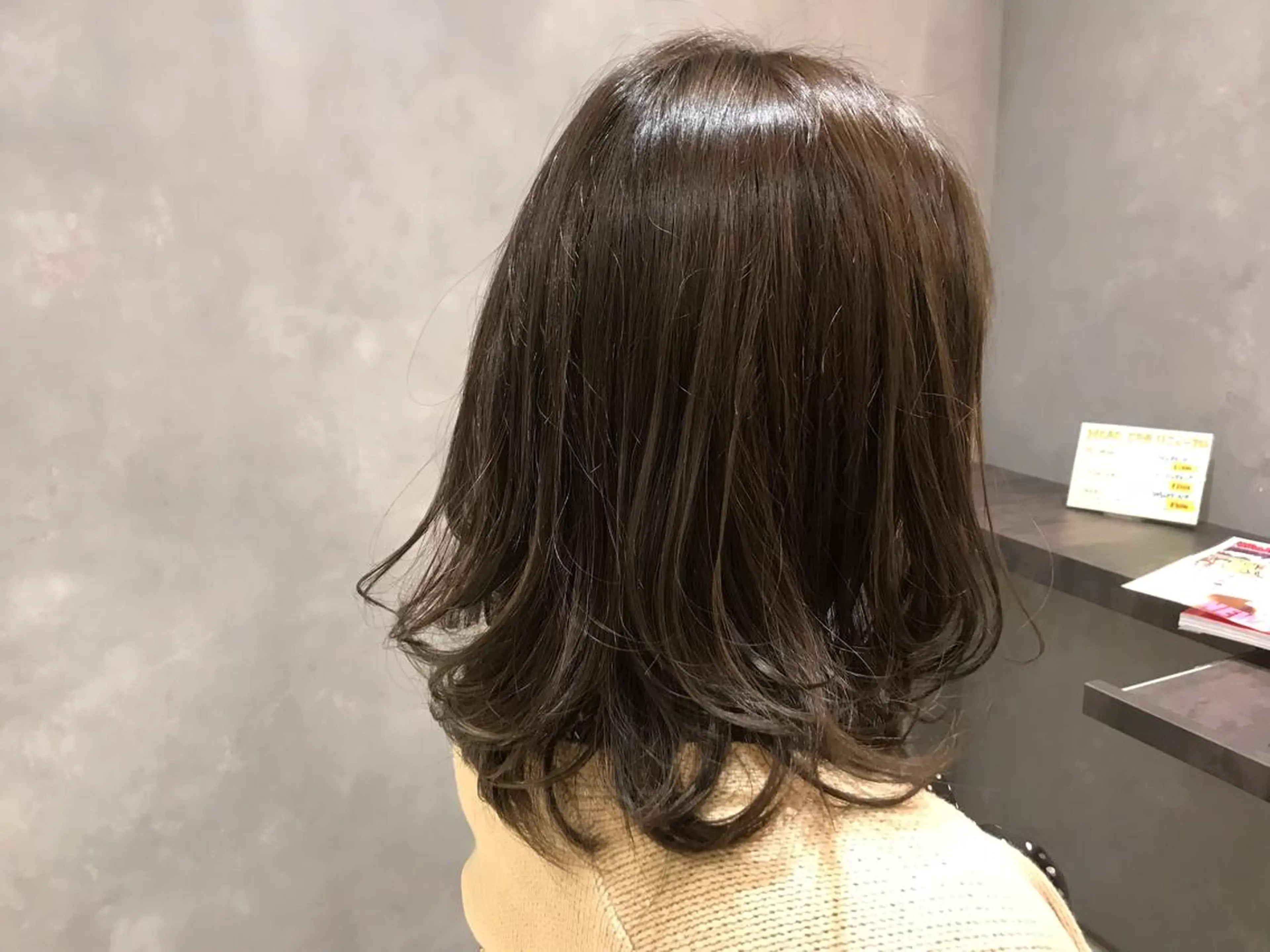 ミディアム カット 湯浅  隆のヘアスタイル