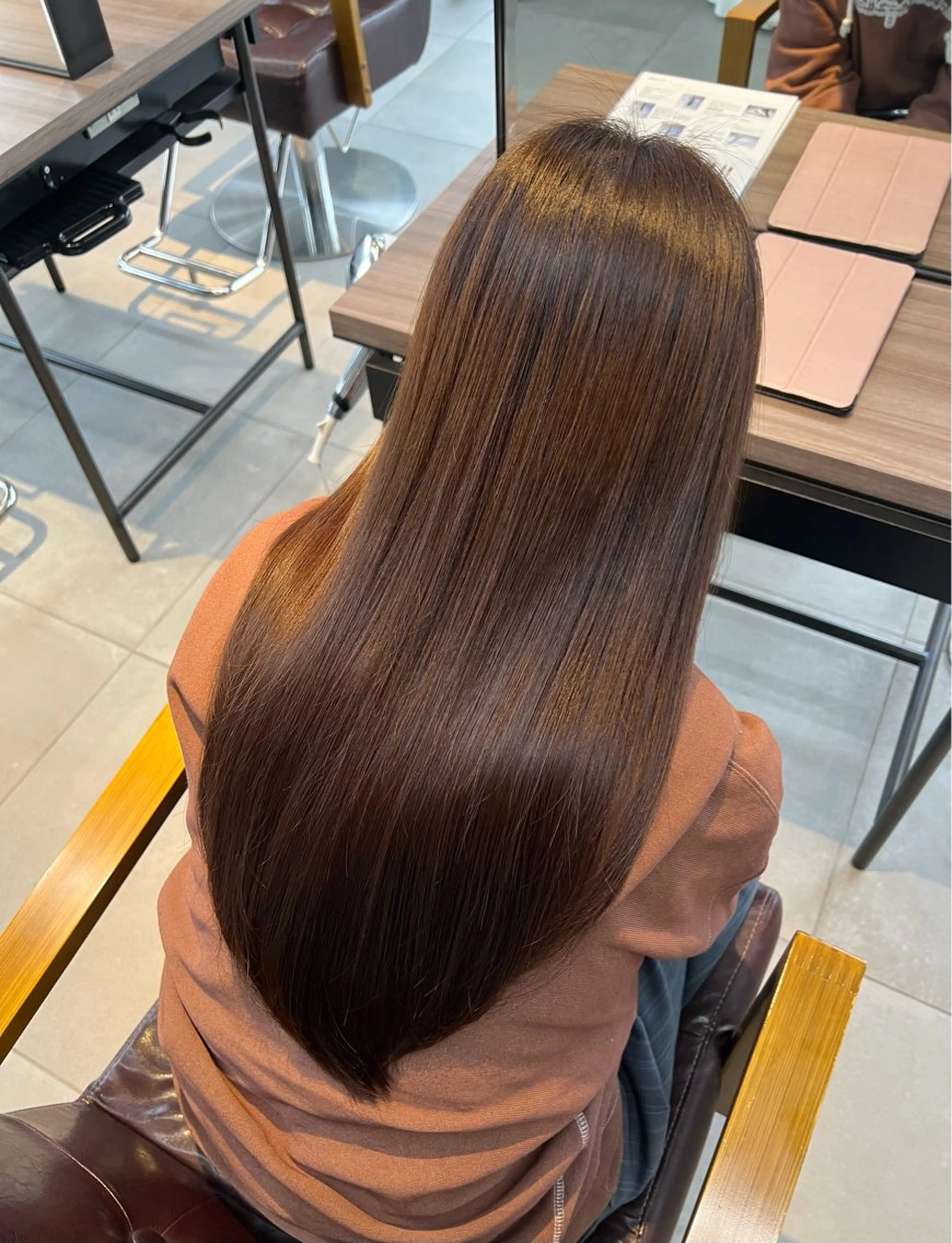 ブラウンカラー🧸🤎アルティストカラーで色持ち、ツヤUP⤴️✨️の写真