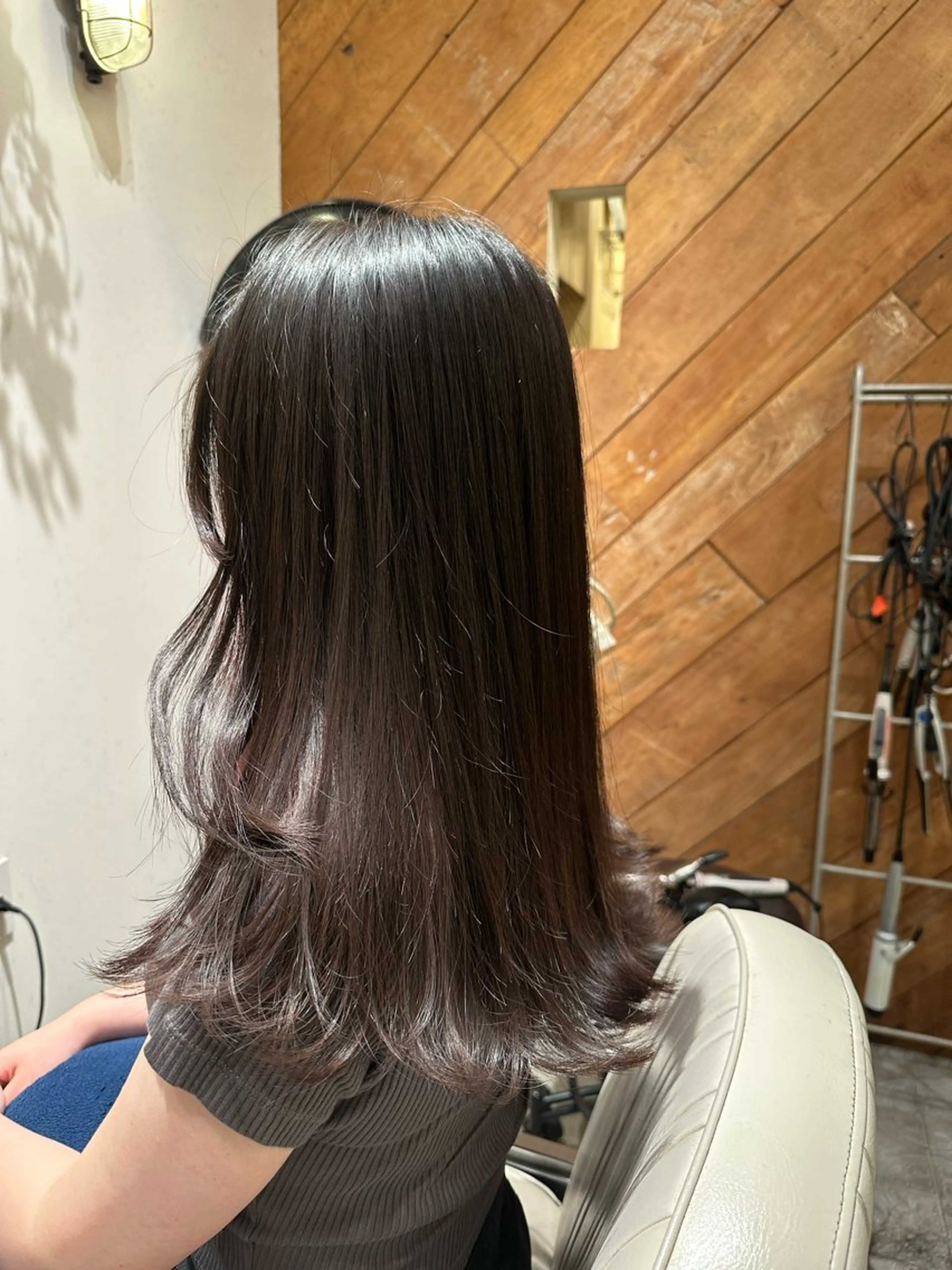 ロング Lattan cositu所属・大方 いくみのヘアスタイル