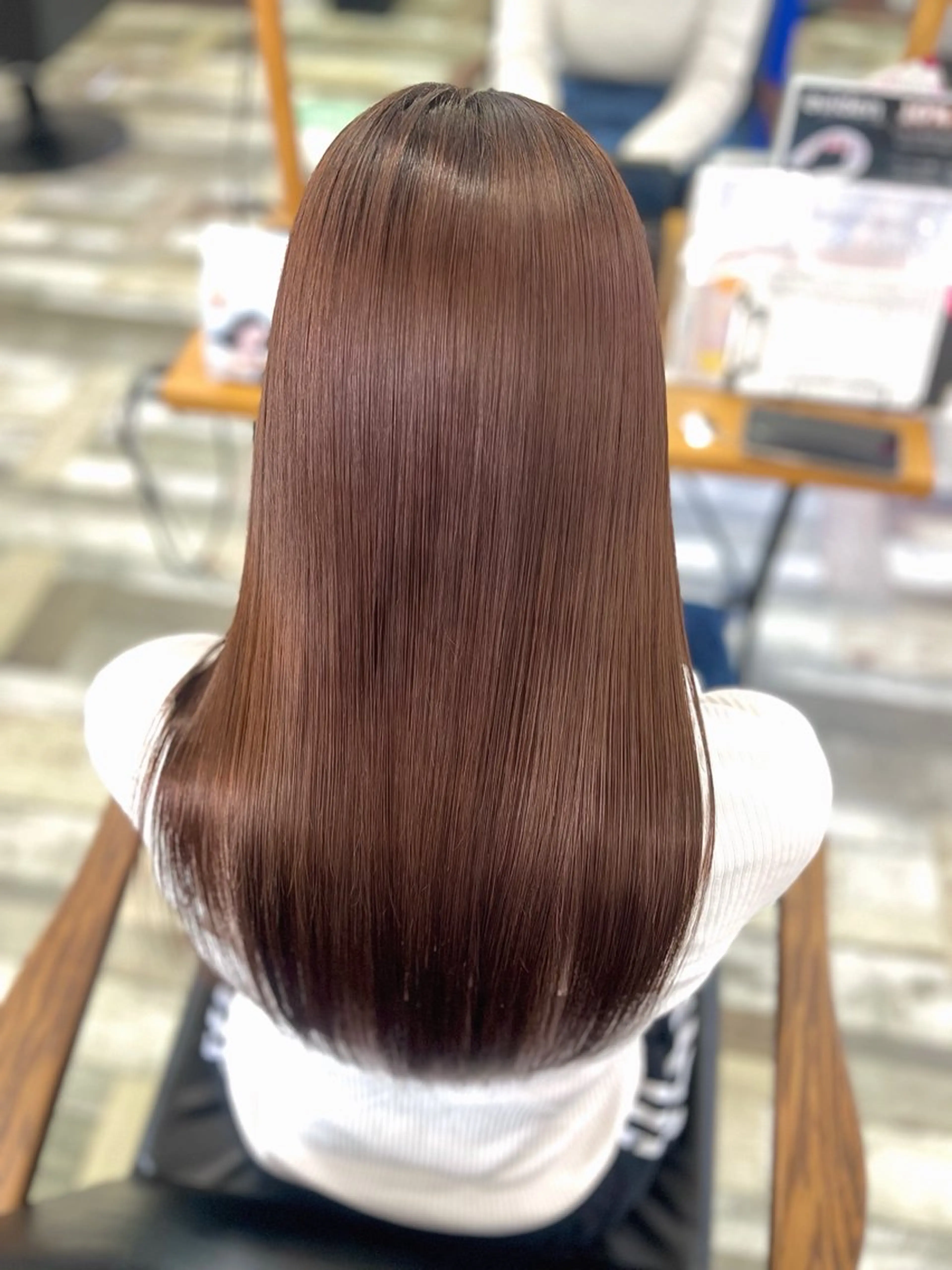 ロング トリートメント 酸熱トリートメント カット 縮毛矯正 トリートメント 小澤 日菜のヘアスタイル