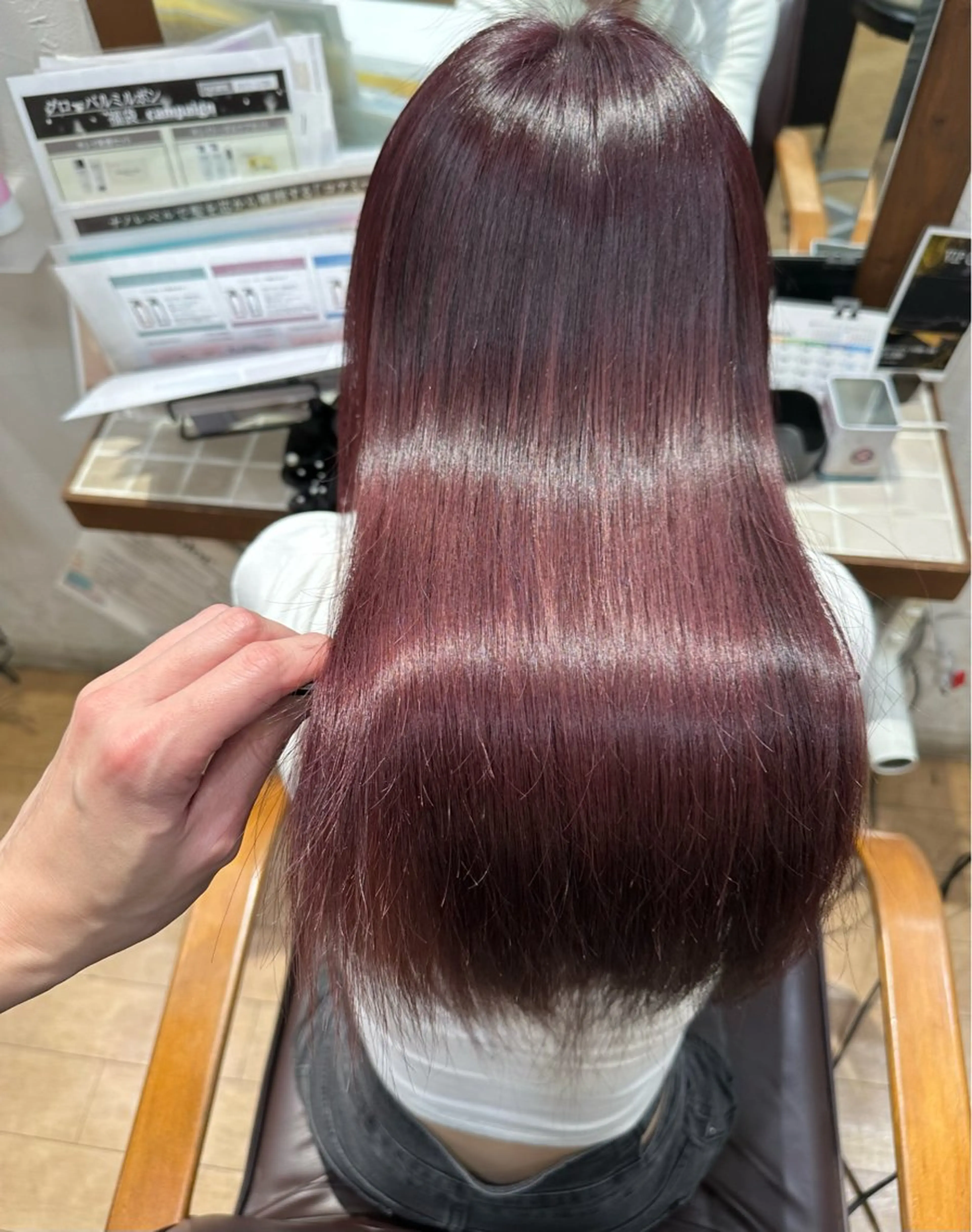 カラー ヘアカラー トリートメント 艶髪クリエイター🪽 秋田 聖也のヘアスタイル