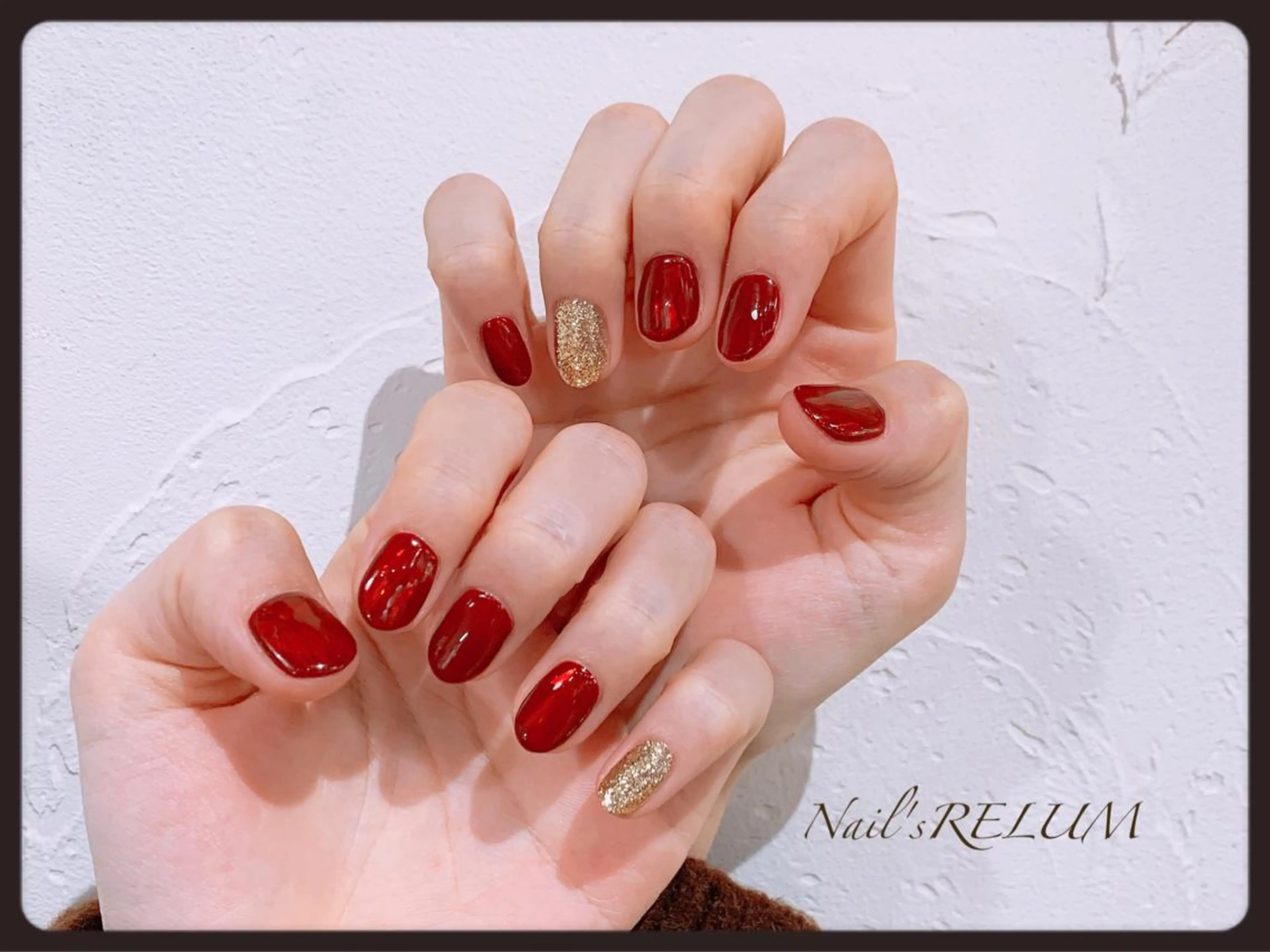 ネイル ボルドー ゴールド ハンドネイル THECOLORS所属・近貞 莉奈のネイルデザイン