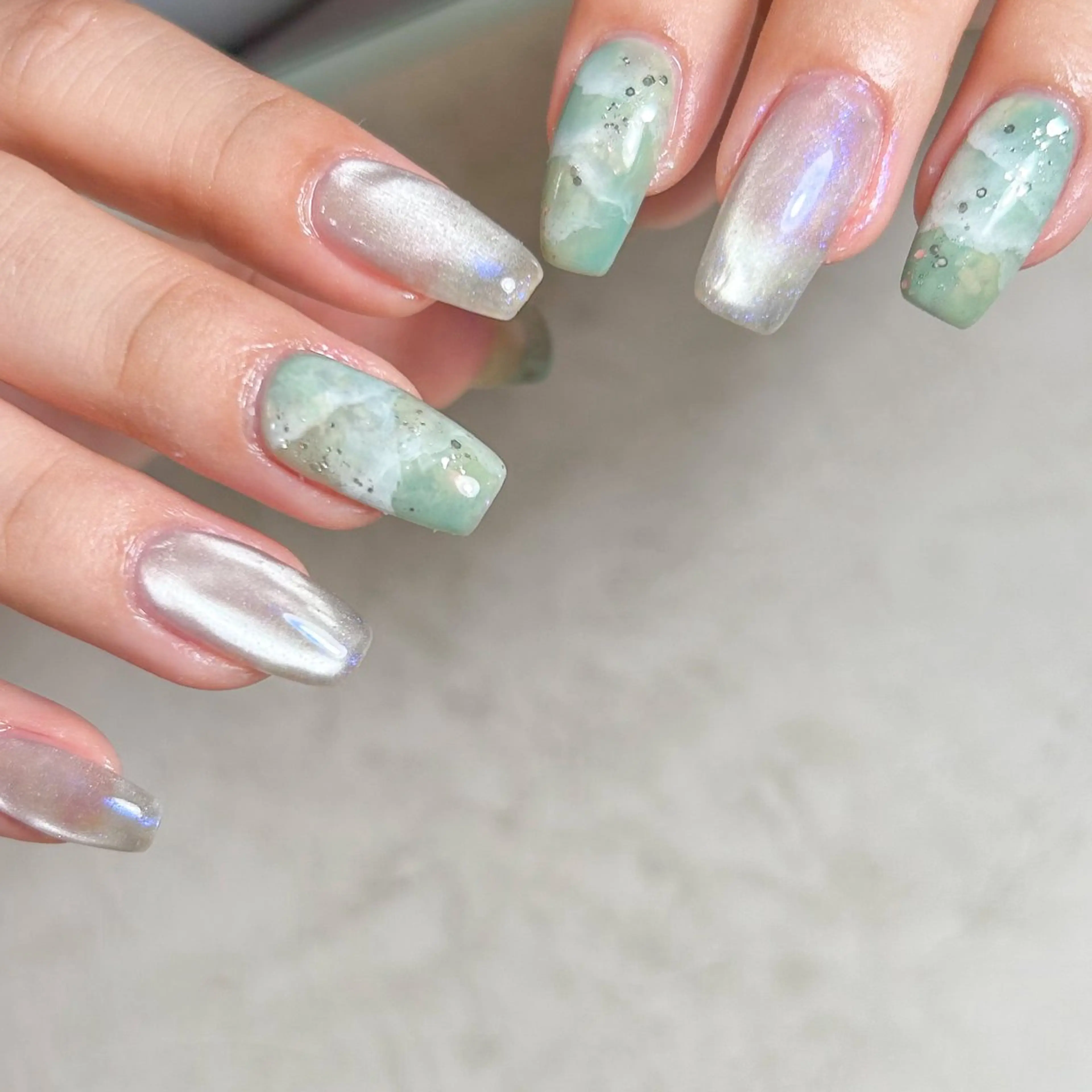 ネイル アートネイル マグネットネイル ハンドネイル muum_nail 新宿2分 三丁目1分のネイルデザイン