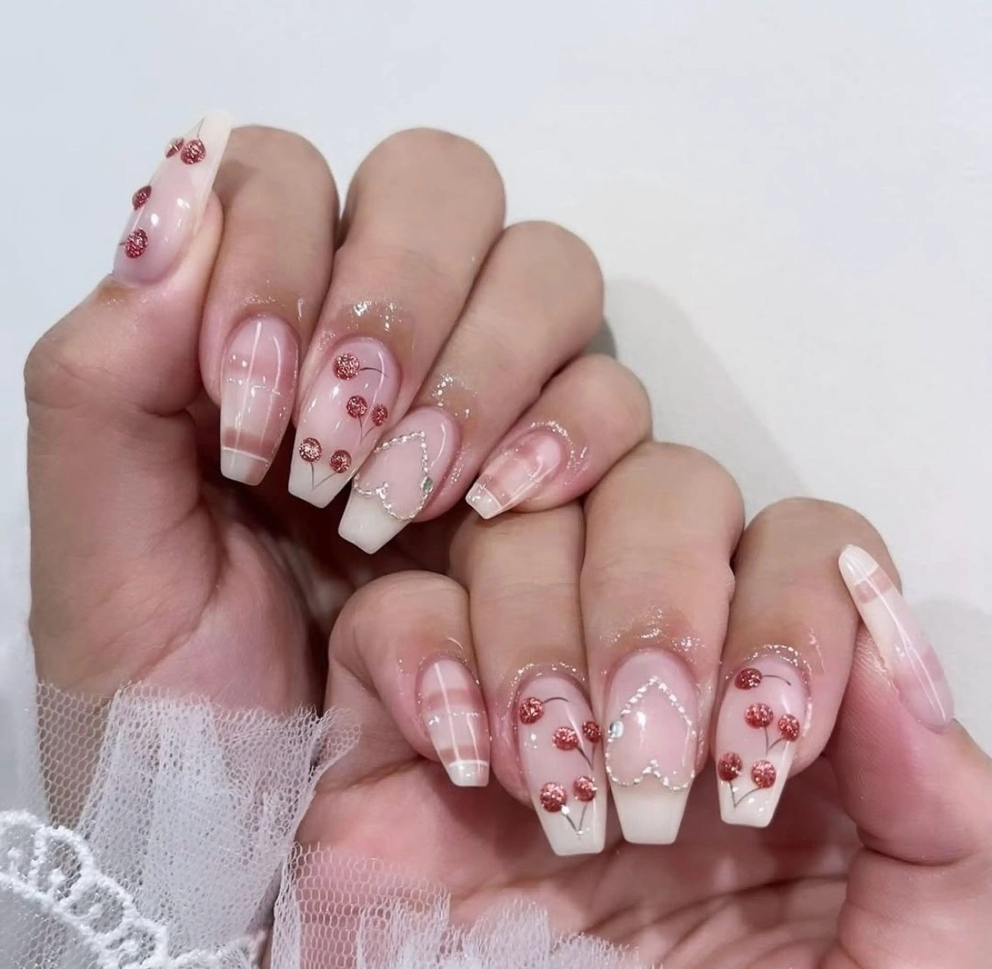 ネイル Raviy福岡店所属・manoka .のネイルデザイン