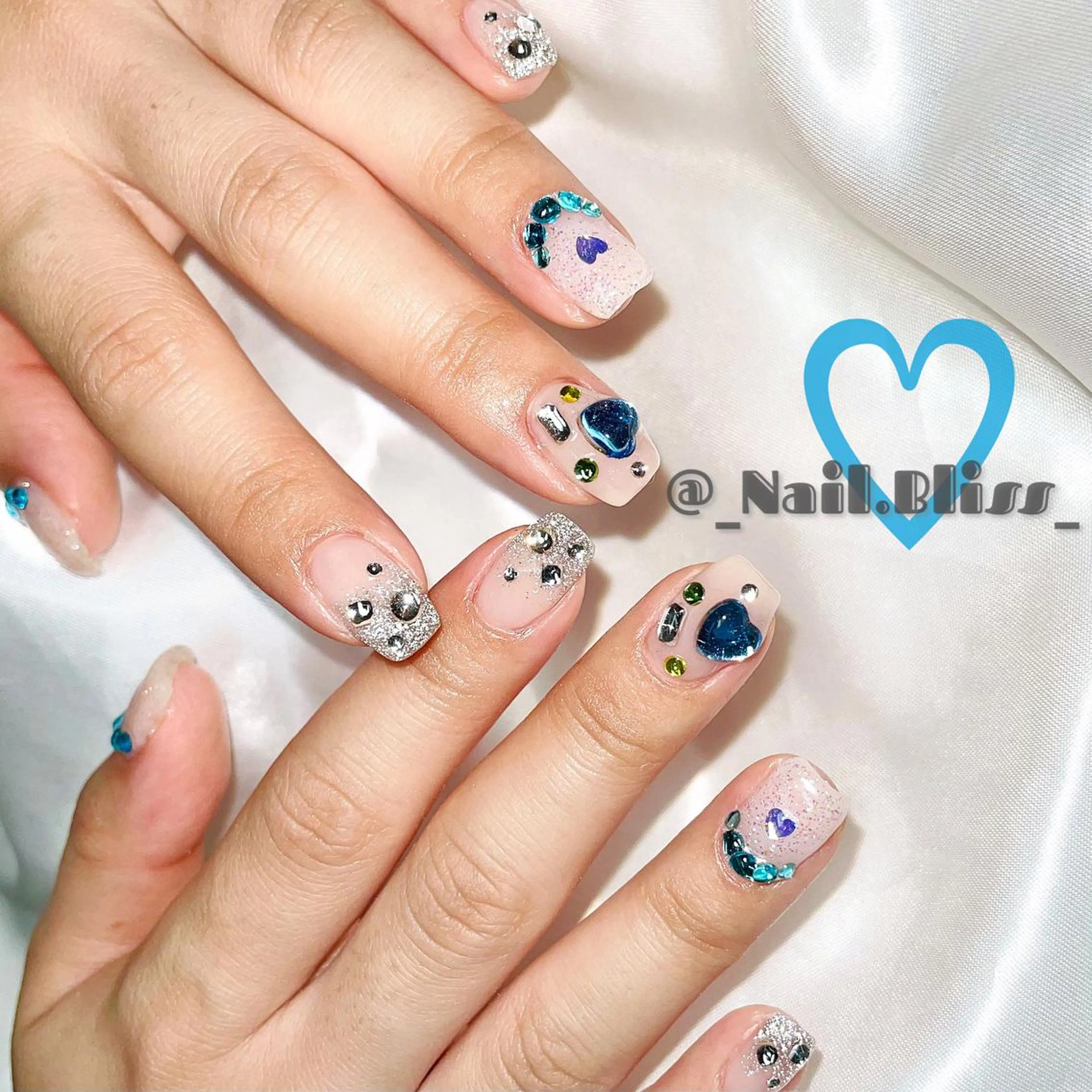 ネイル フラッシュネイル ハンドネイル NAIL BLISSのネイルデザイン