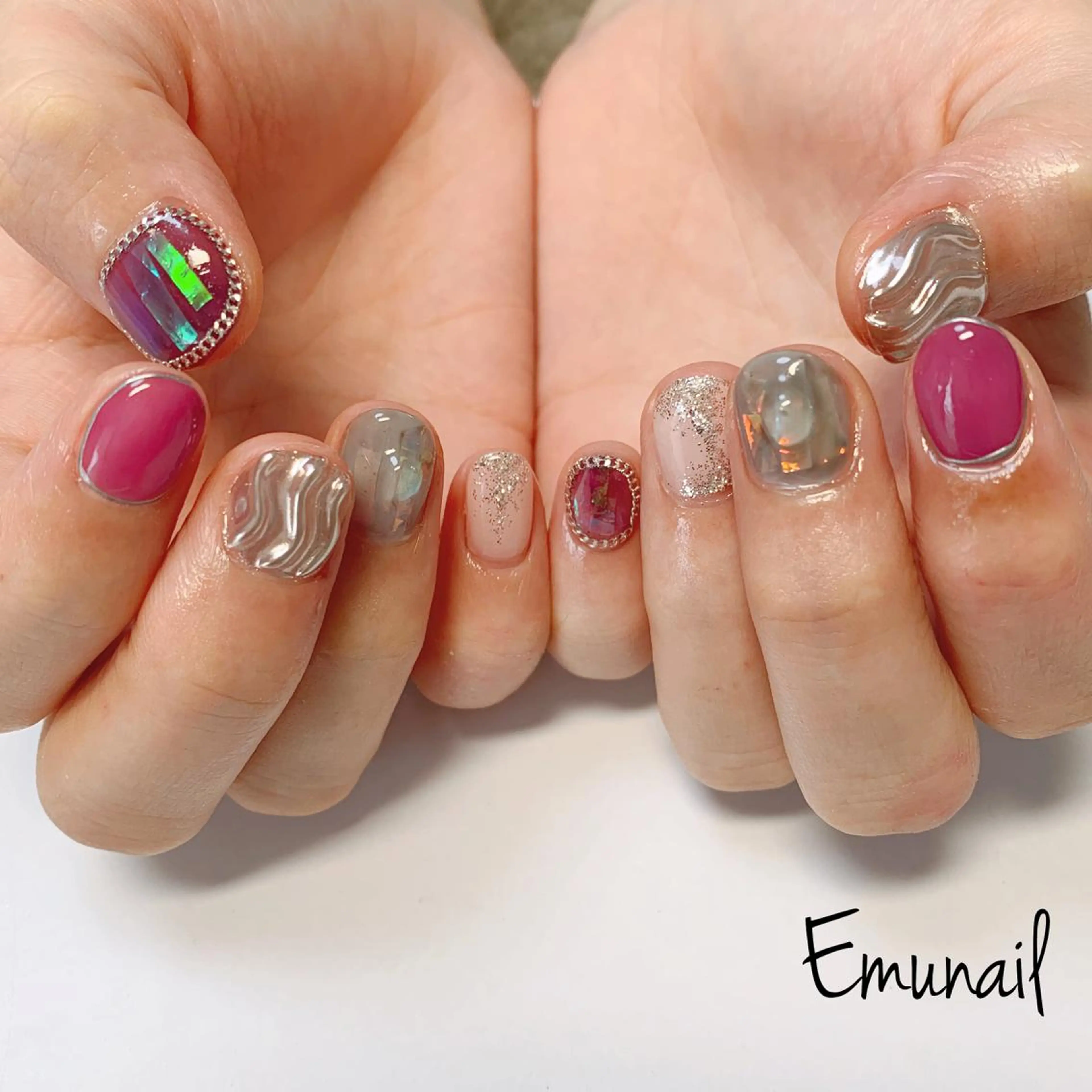 ネイル ハンドネイル Emu Nailのネイルデザイン