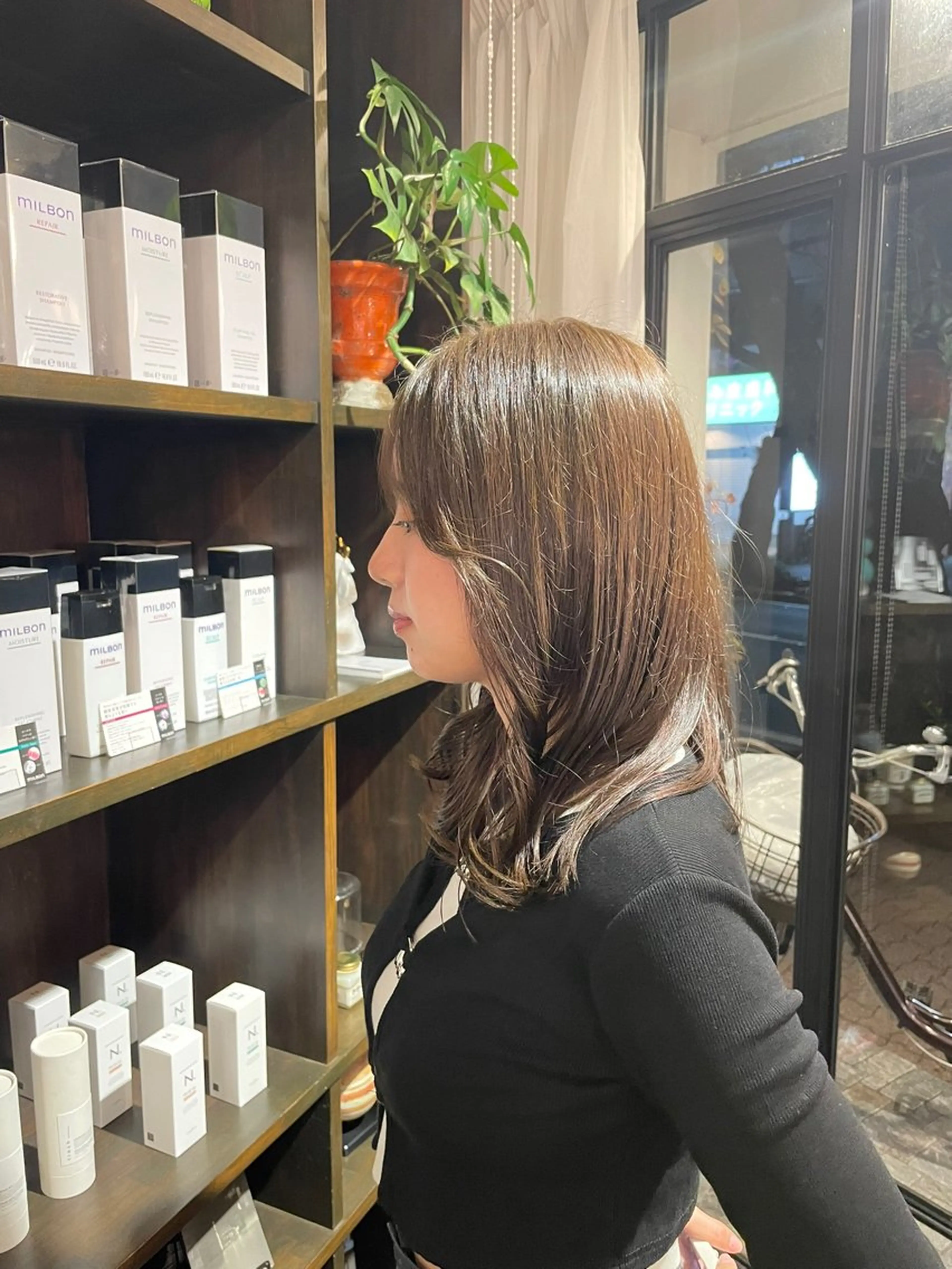 ロング カラー ベージュカラー オリーブベージュ 二村 洸太朗のヘアスタイル