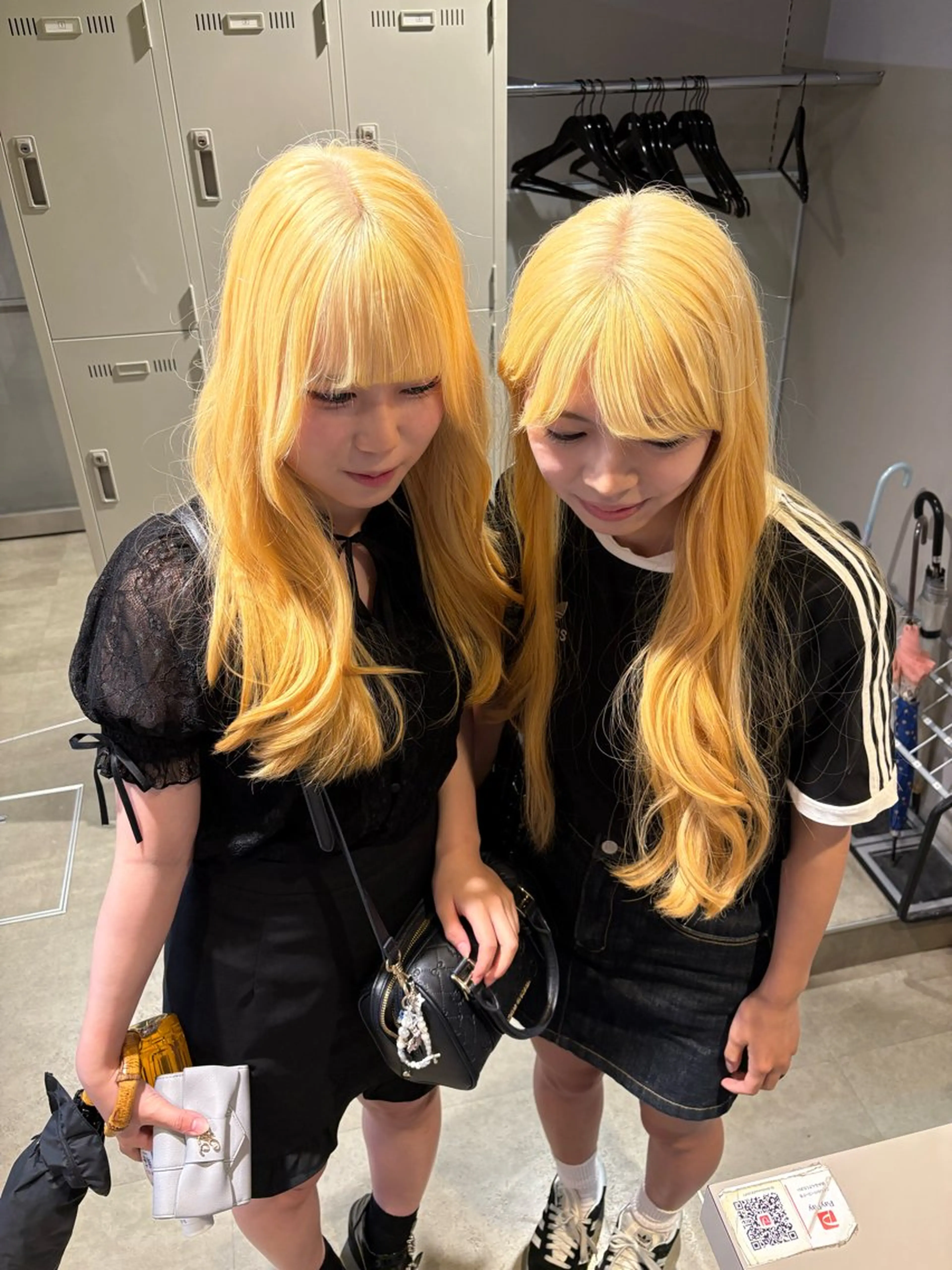 カラー ヘアカラー 透明感ベージュ🤎 ナチュラルレイヤーのヘアスタイル