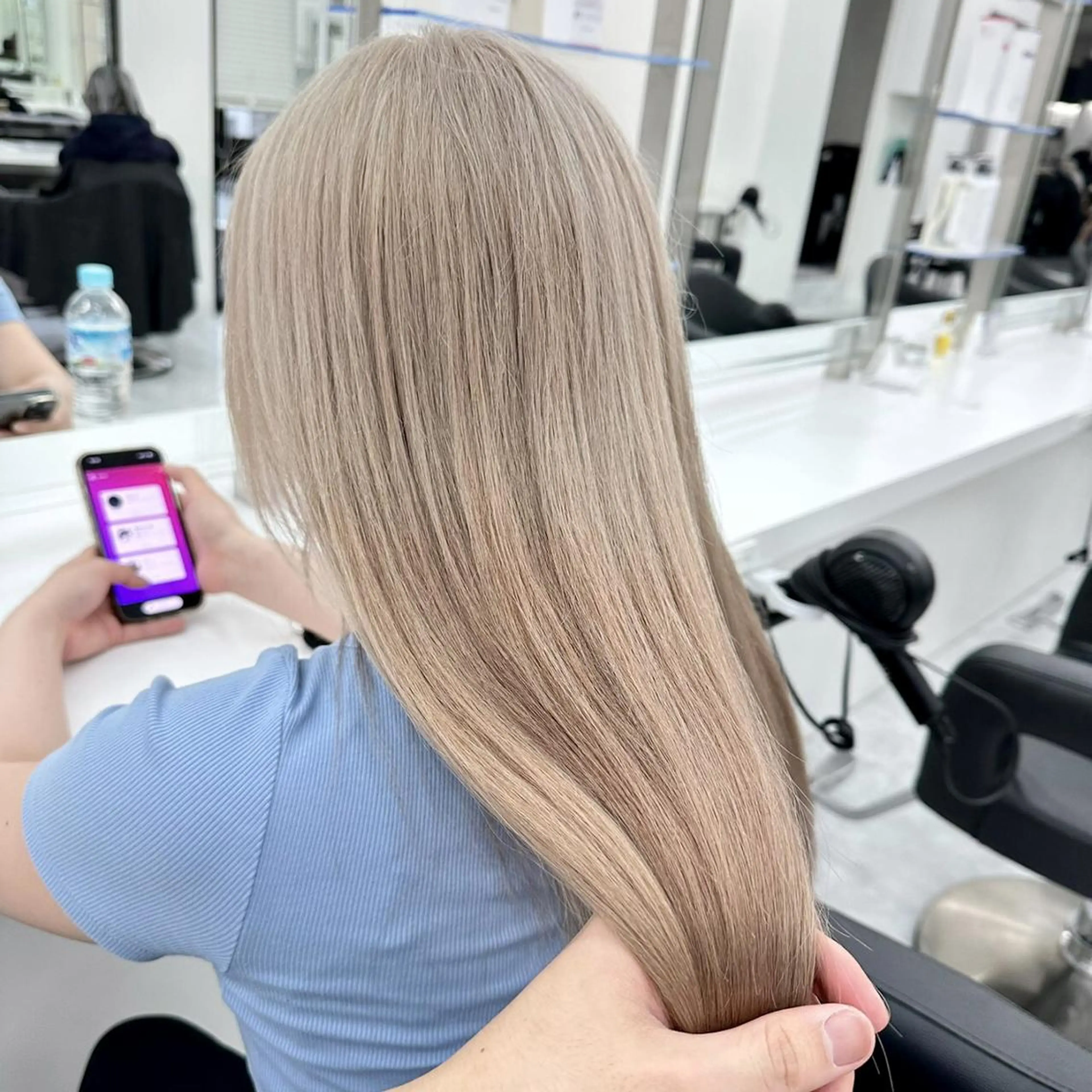 カラー ハイトーン🤍ブロン ド🤍MISAKIのヘアスタイル