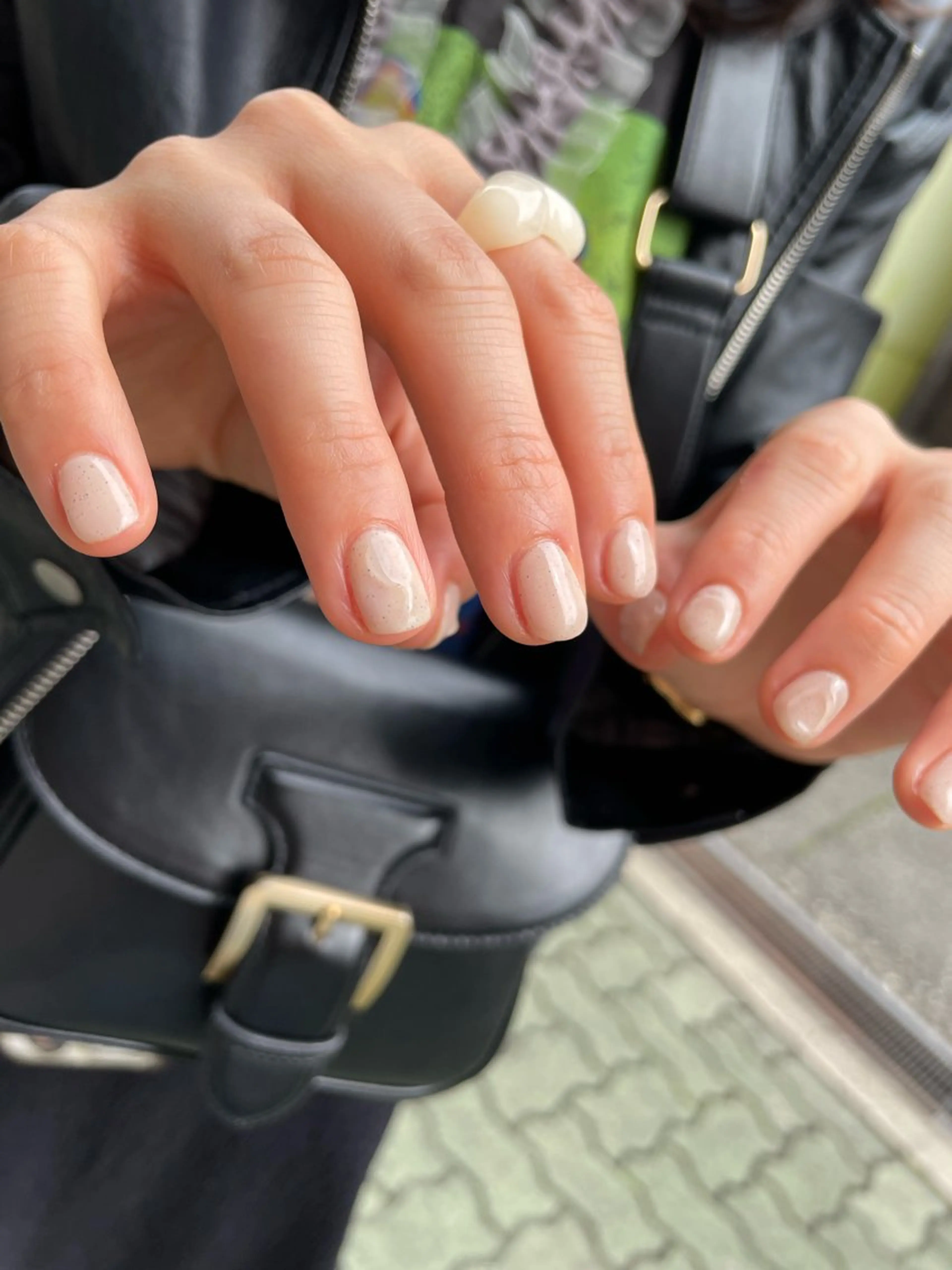 ネイル ニュアンスネイル ぷっくりネイル ホワイト laviebelle norikoのネイルデザイン