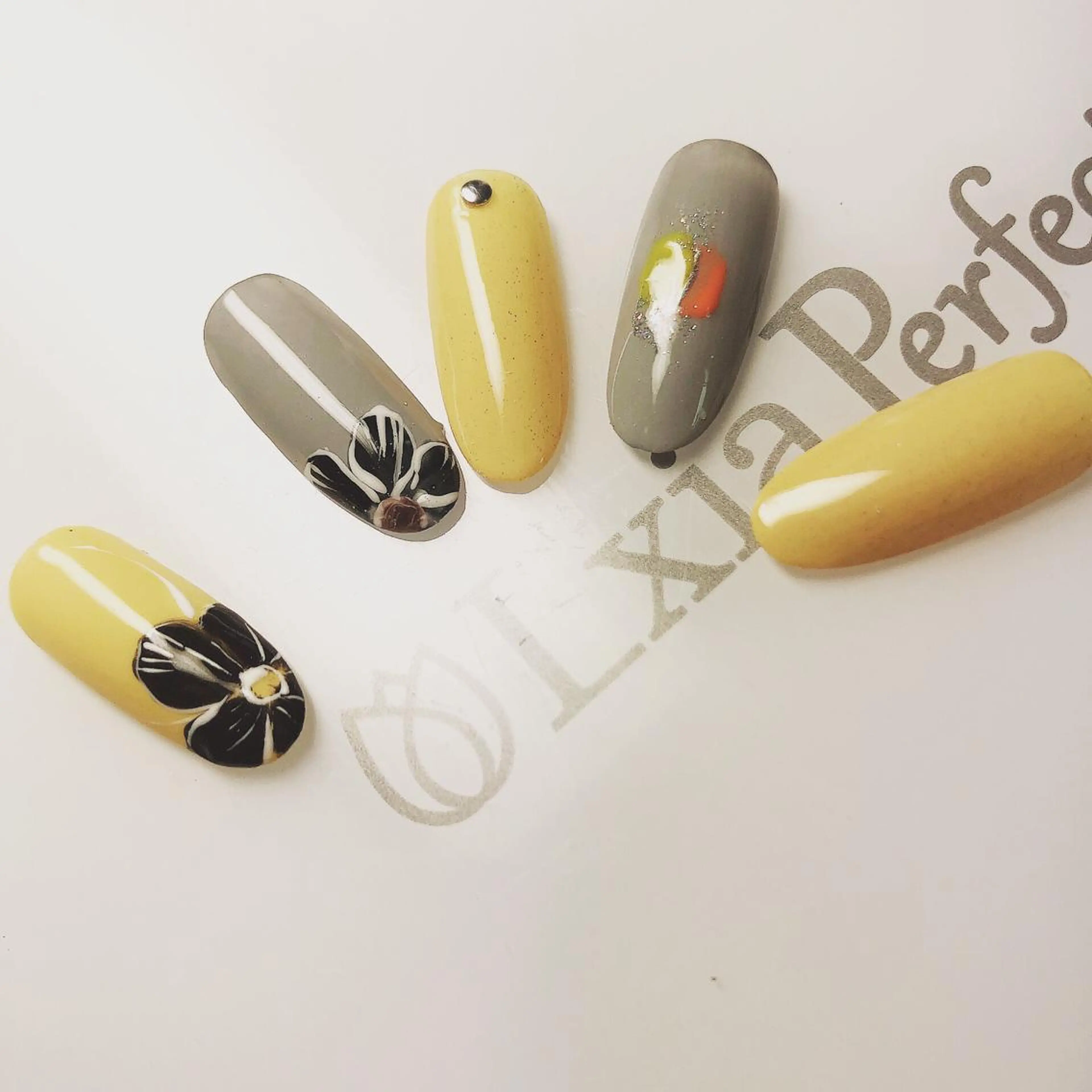 ネイル CHERIMO【lalaLaLa】所属・CHERIMO シェリモのネイルデザイン