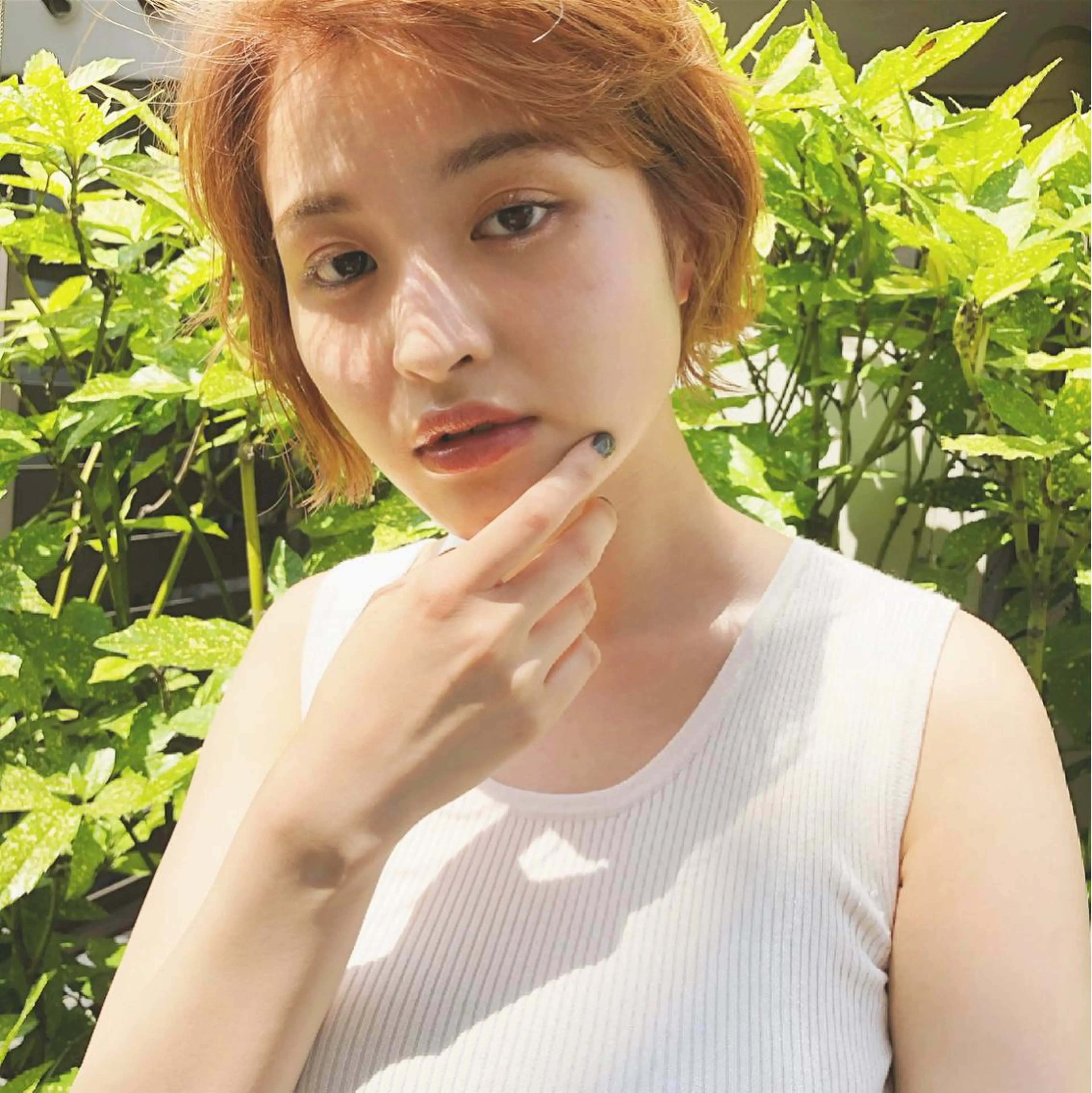 ショート カラー カット ヘアカラー ブリーチなしで透け感 暖色カラーボブaoiのヘアスタイル