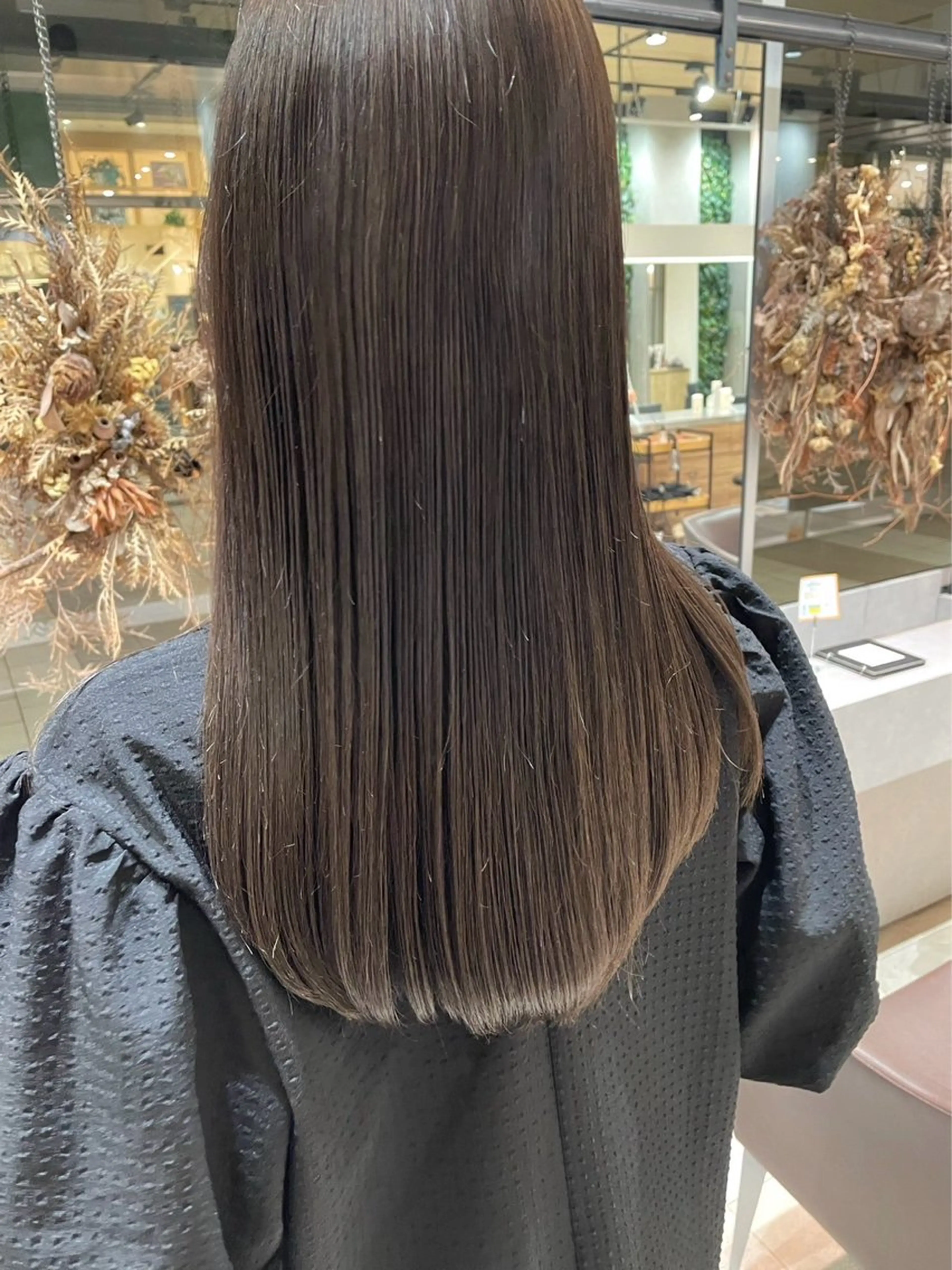 【12月ご新規様限定💡】【人気No.1髪質改善🫧】カット＋髪質改善酸性ストレート🧦の写真