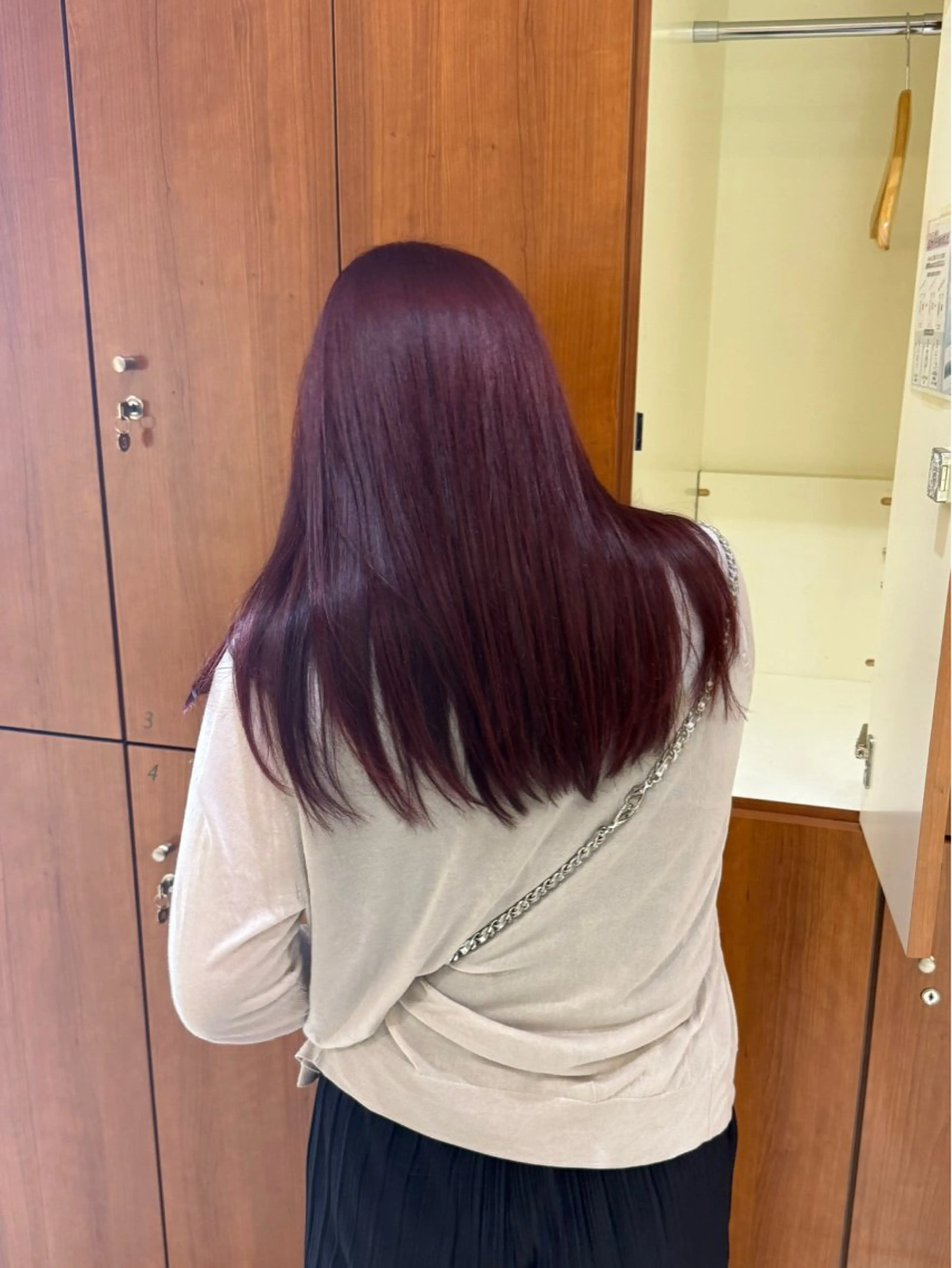 セミロング カラー ブリーチ ダブルカラー ブリーチなしカラー レッドカラー 鈴木愛海/似合わせ /透明感カラーのヘアスタイル