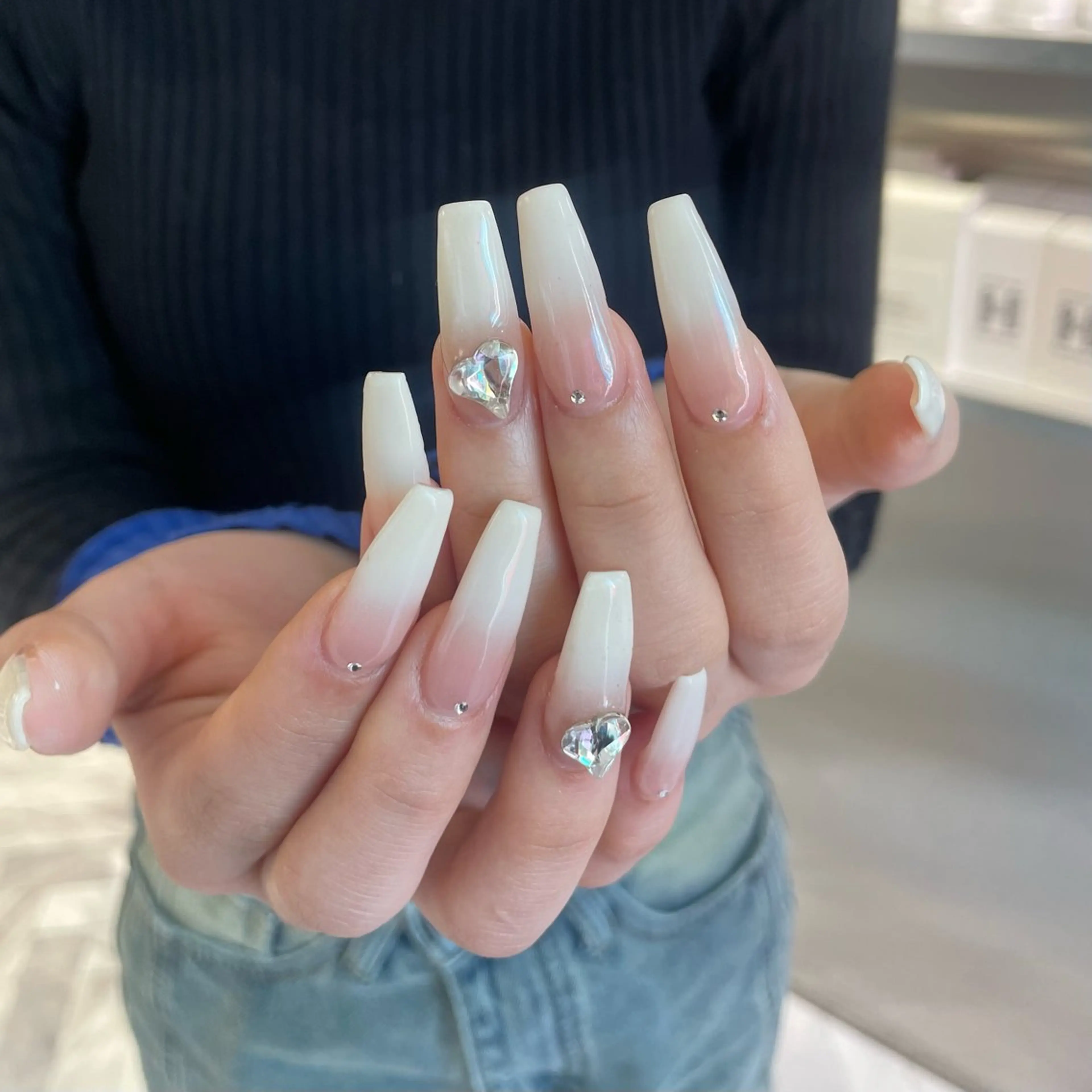 ネイル クルミ/ 💕ワンホンネイルのネイルデザイン