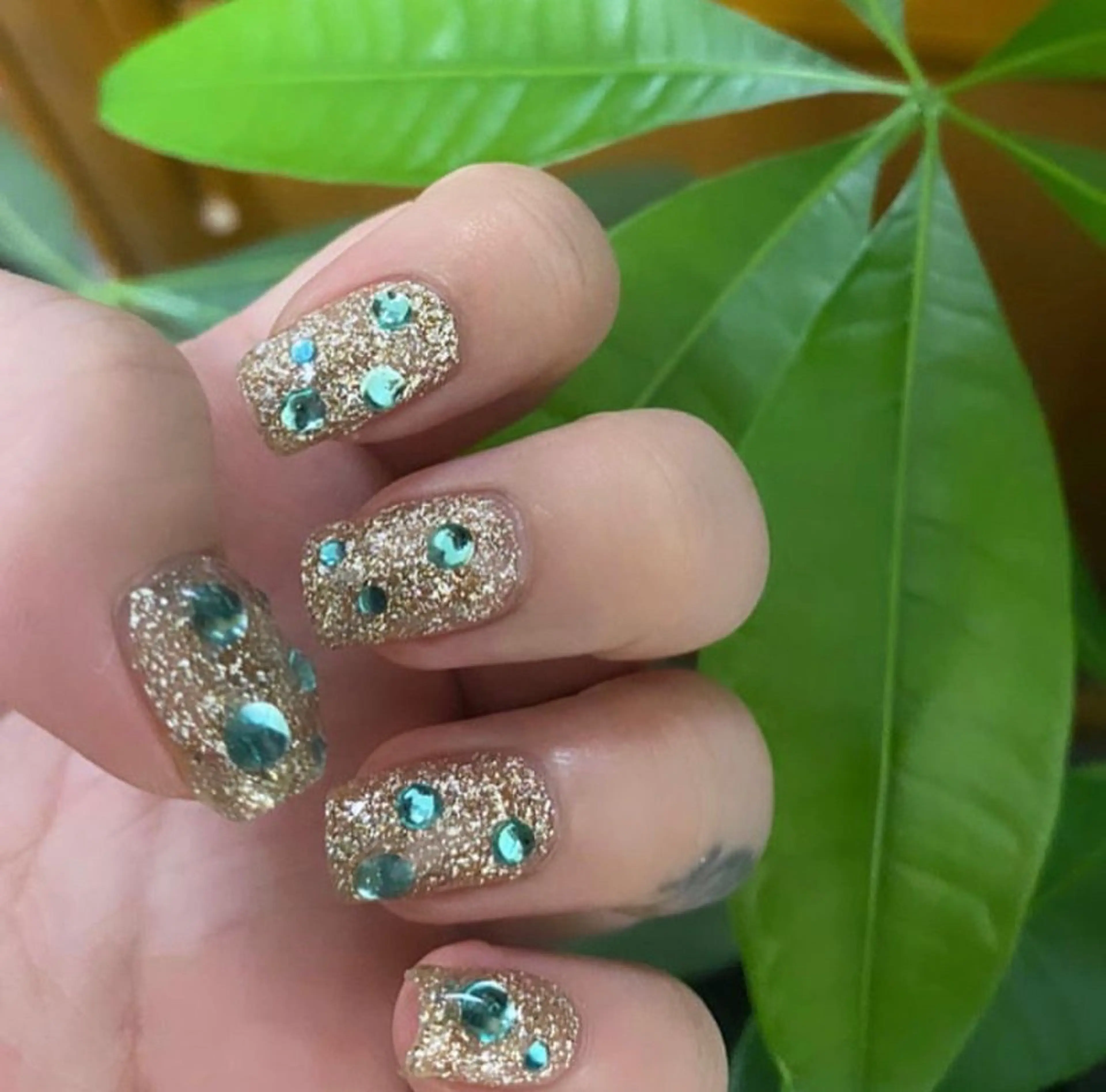 ネイル y mikuのネイルデザイン