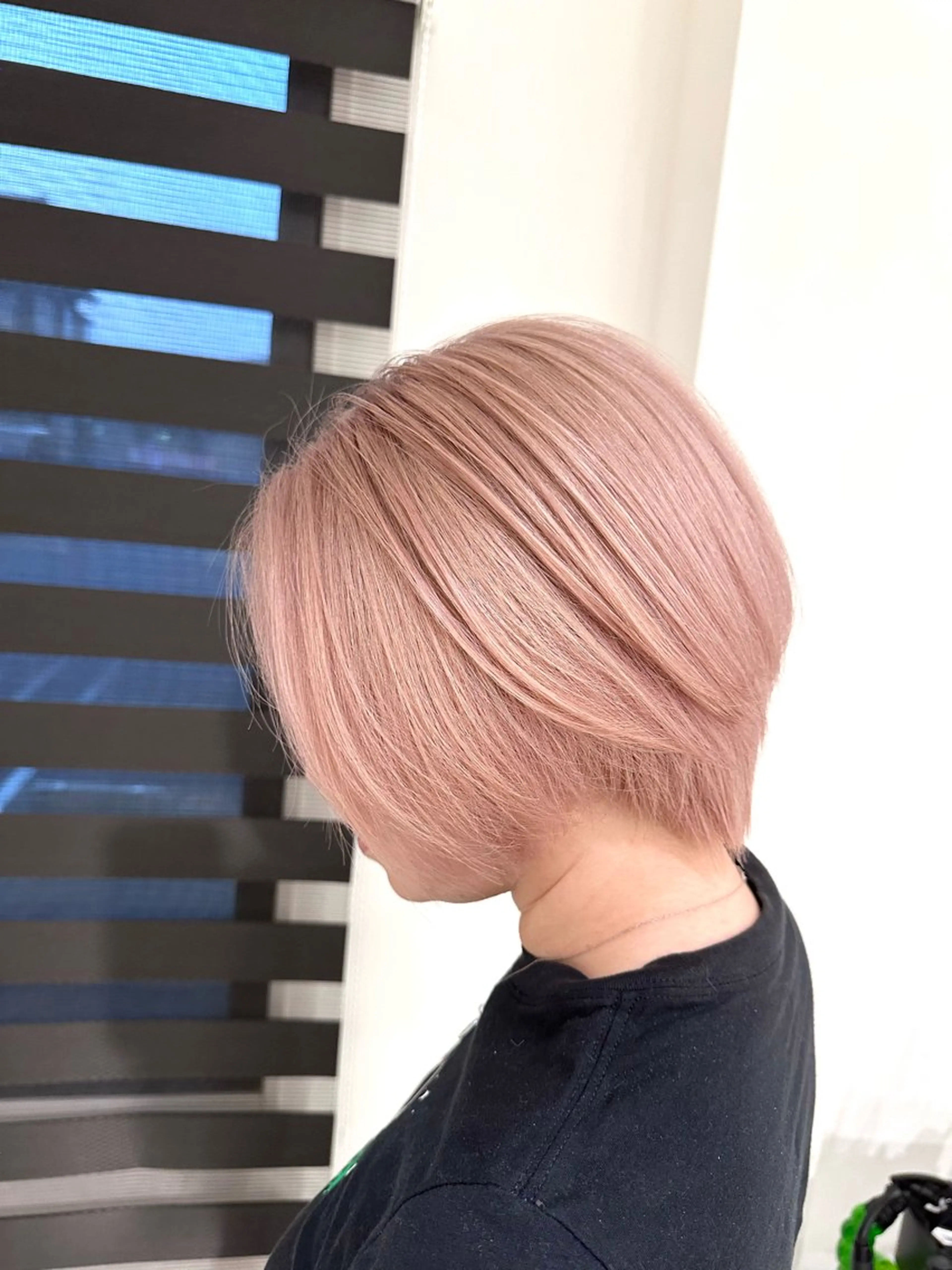 ショート カラー ヘアカラー 加藤 佑二のヘアスタイル