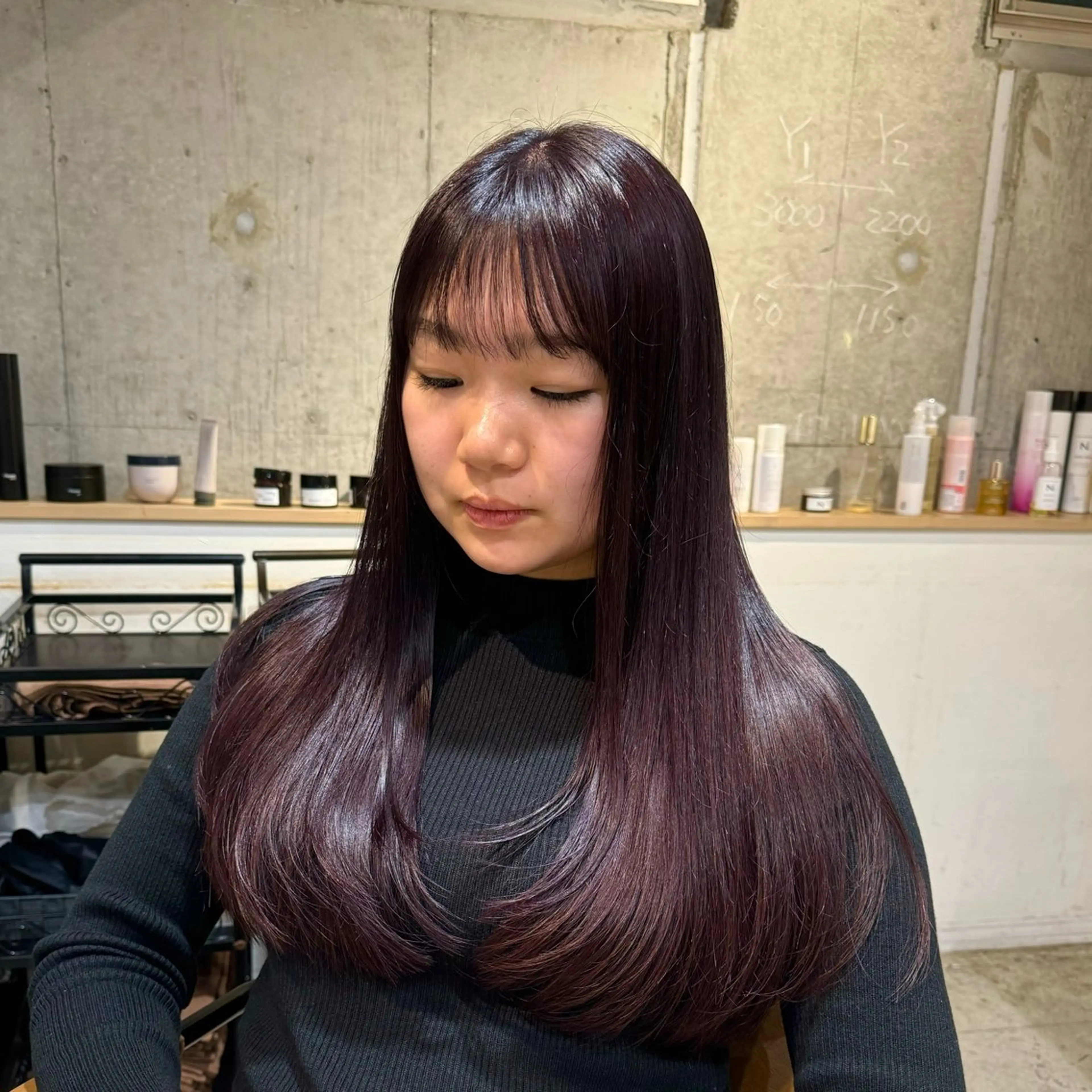 ロング カラー ヘアアレンジ ボルドーカラー レイヤーカット ローレイヤー カット ヘアカラー トリートメント ヘッドスパ 顔まわり/艶カラー/ 🤎himari🤎のヘアスタイル
