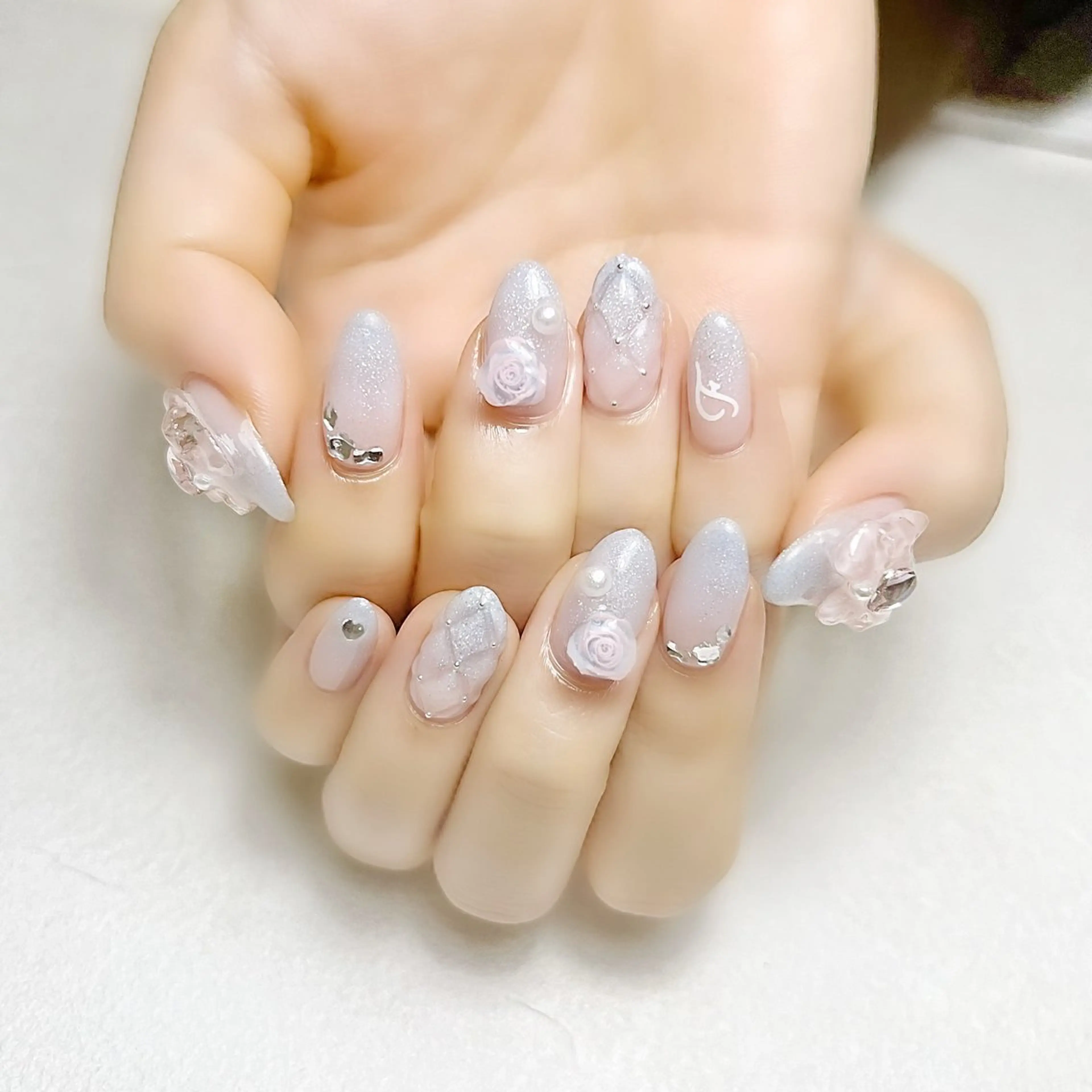ネイル ガーリー グラデーション リボン 春ネイル rouse nail RISATOのネイルデザイン