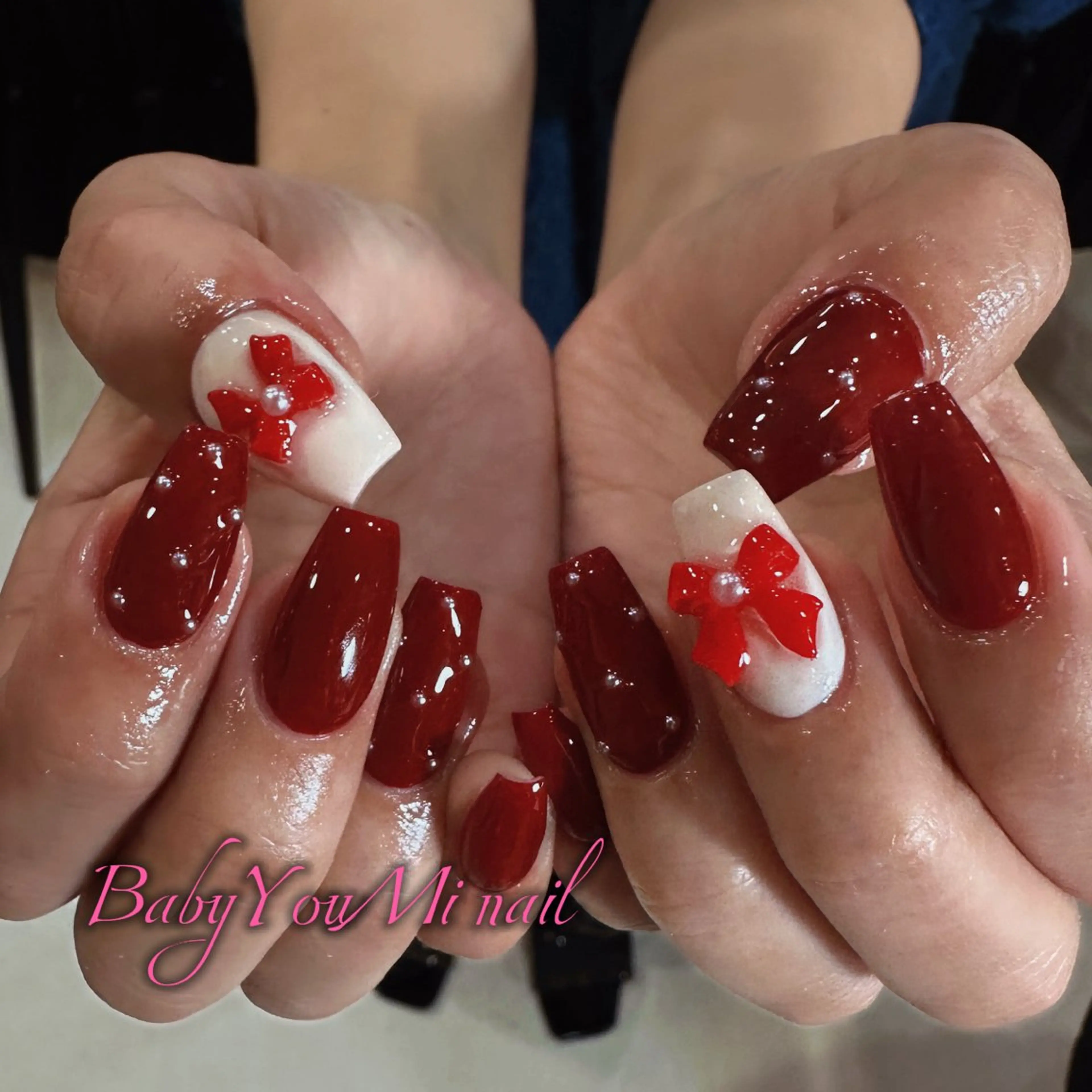 ネイル オーロラネイル 成人式 フットネイル フレンチネイル ジェルネイル ハンドネイル Oomiya 服部のネイルデザイン