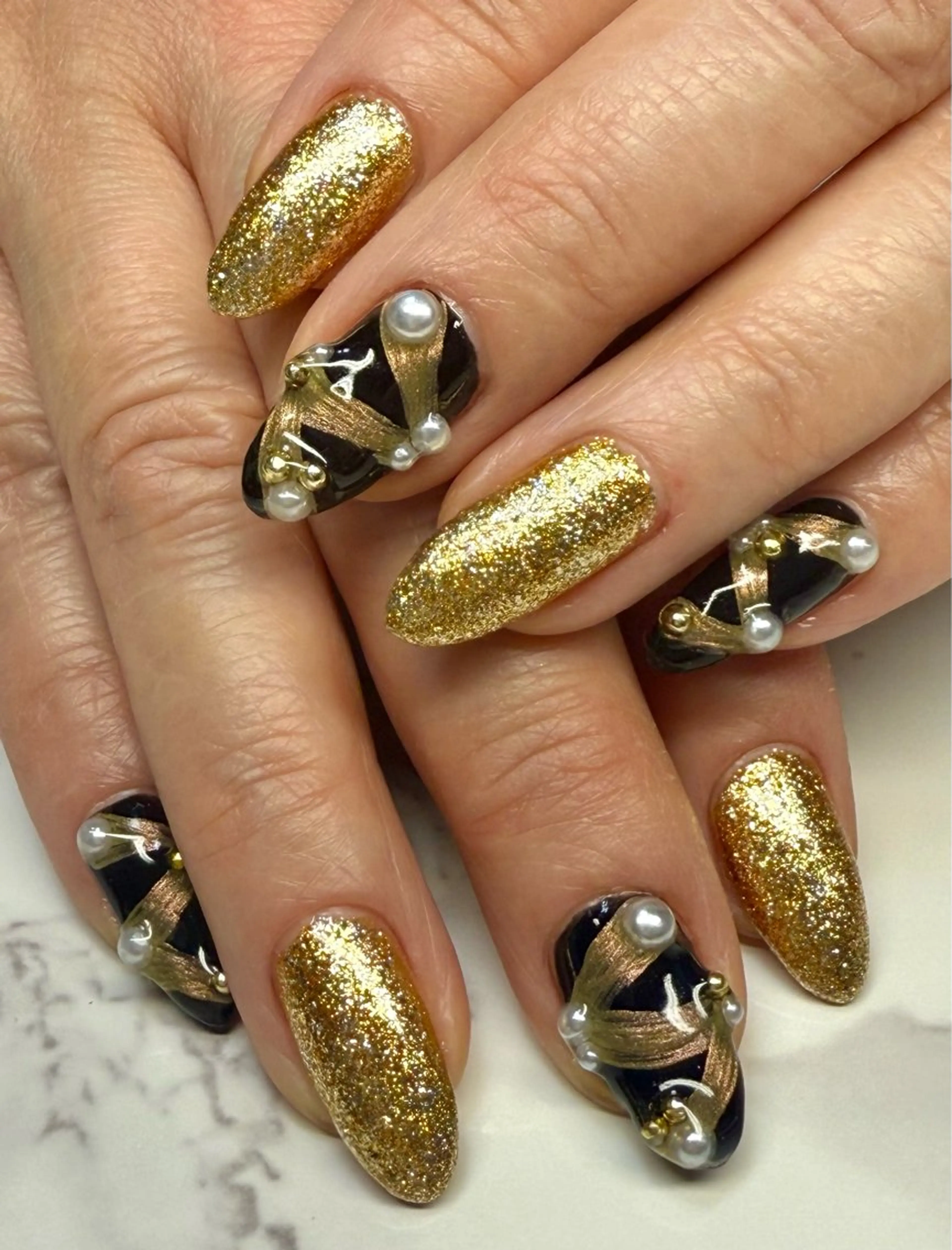 ネイル アートネイル チークネイル フレンチネイル キラキラネイル マグネットネイル M.N_ nailのネイルデザイン