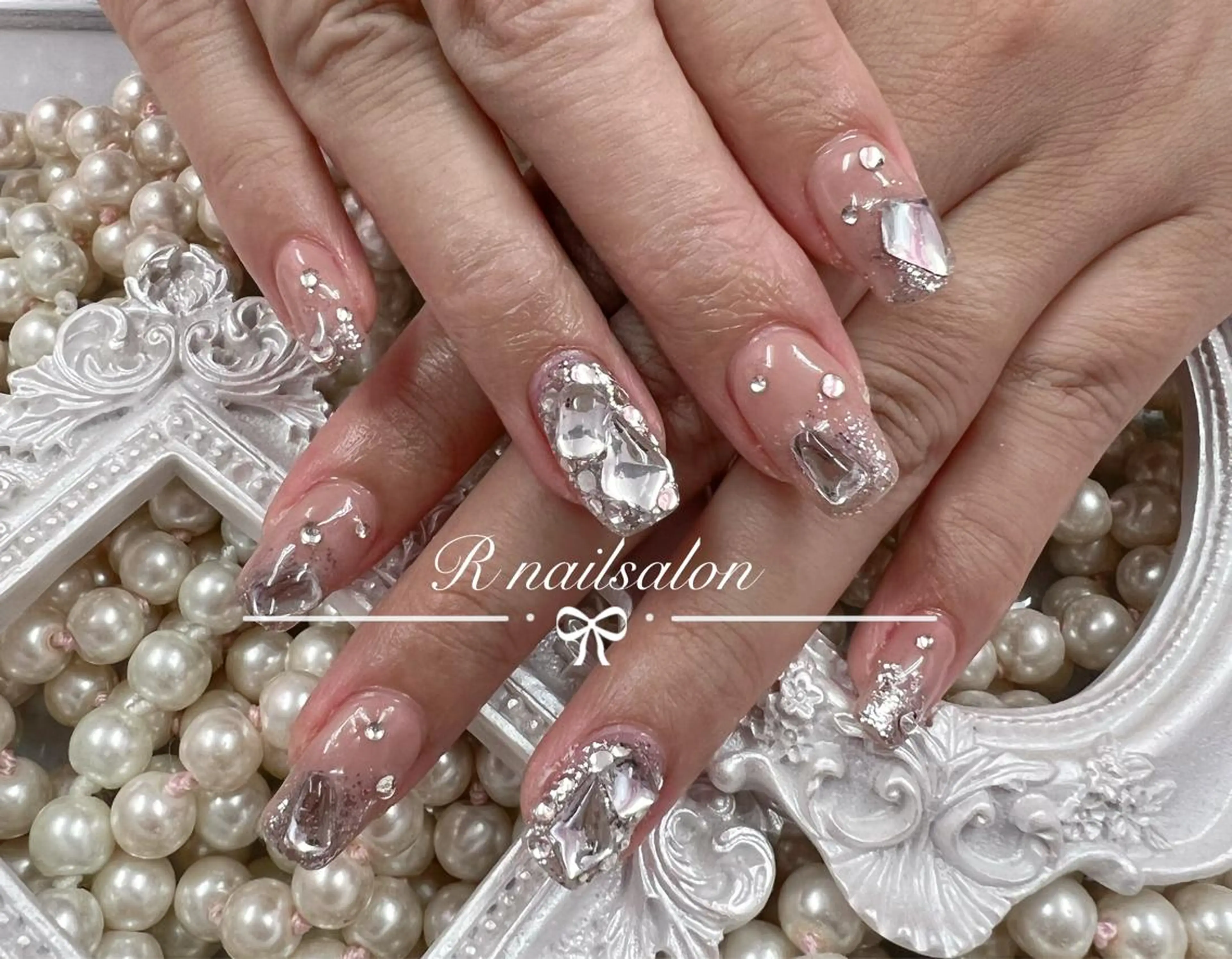 セミロング R NAILSALONのネイルデザイン