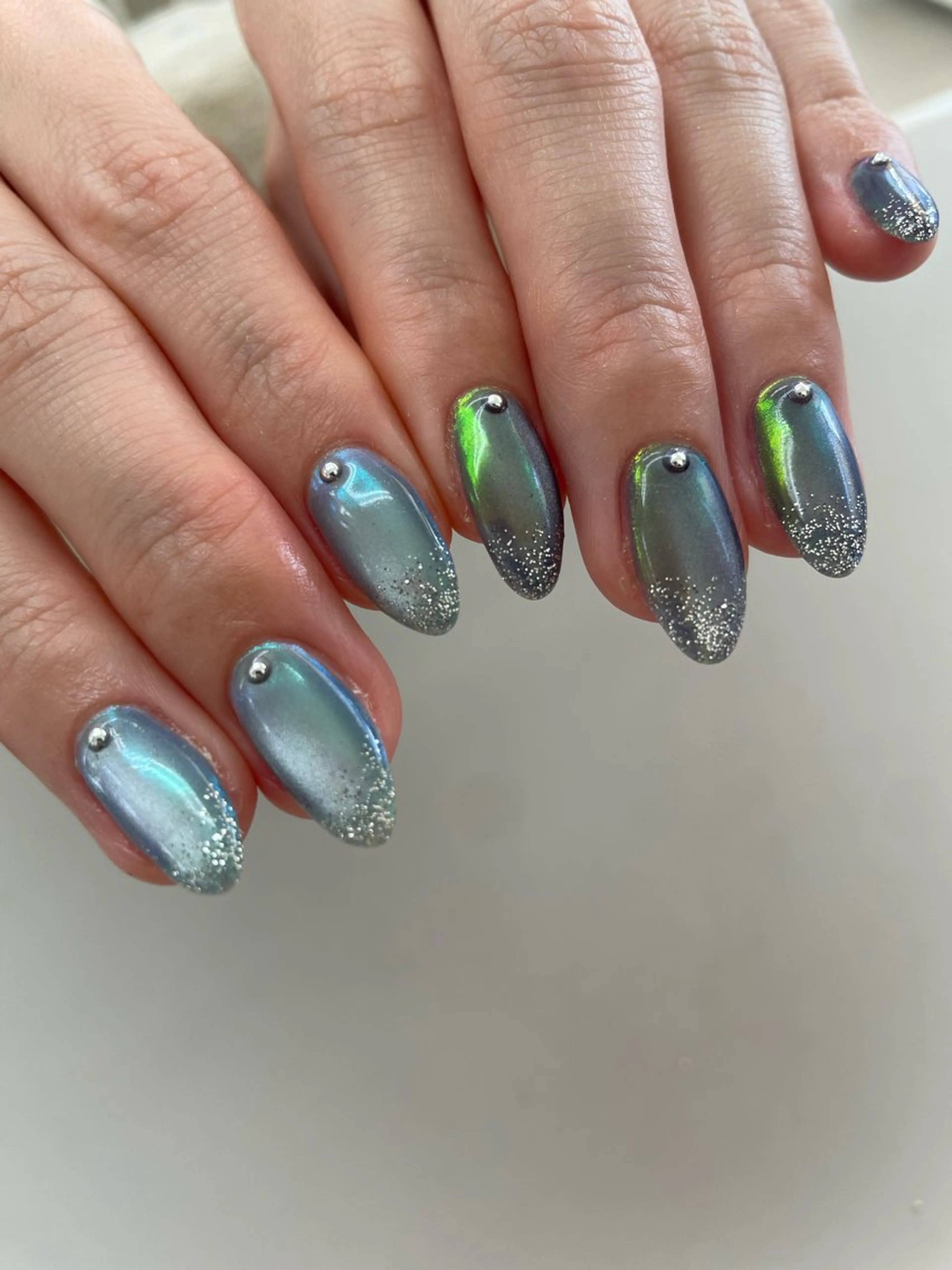 ネイル ハンドネイル Hisaka Mikiのネイルデザイン