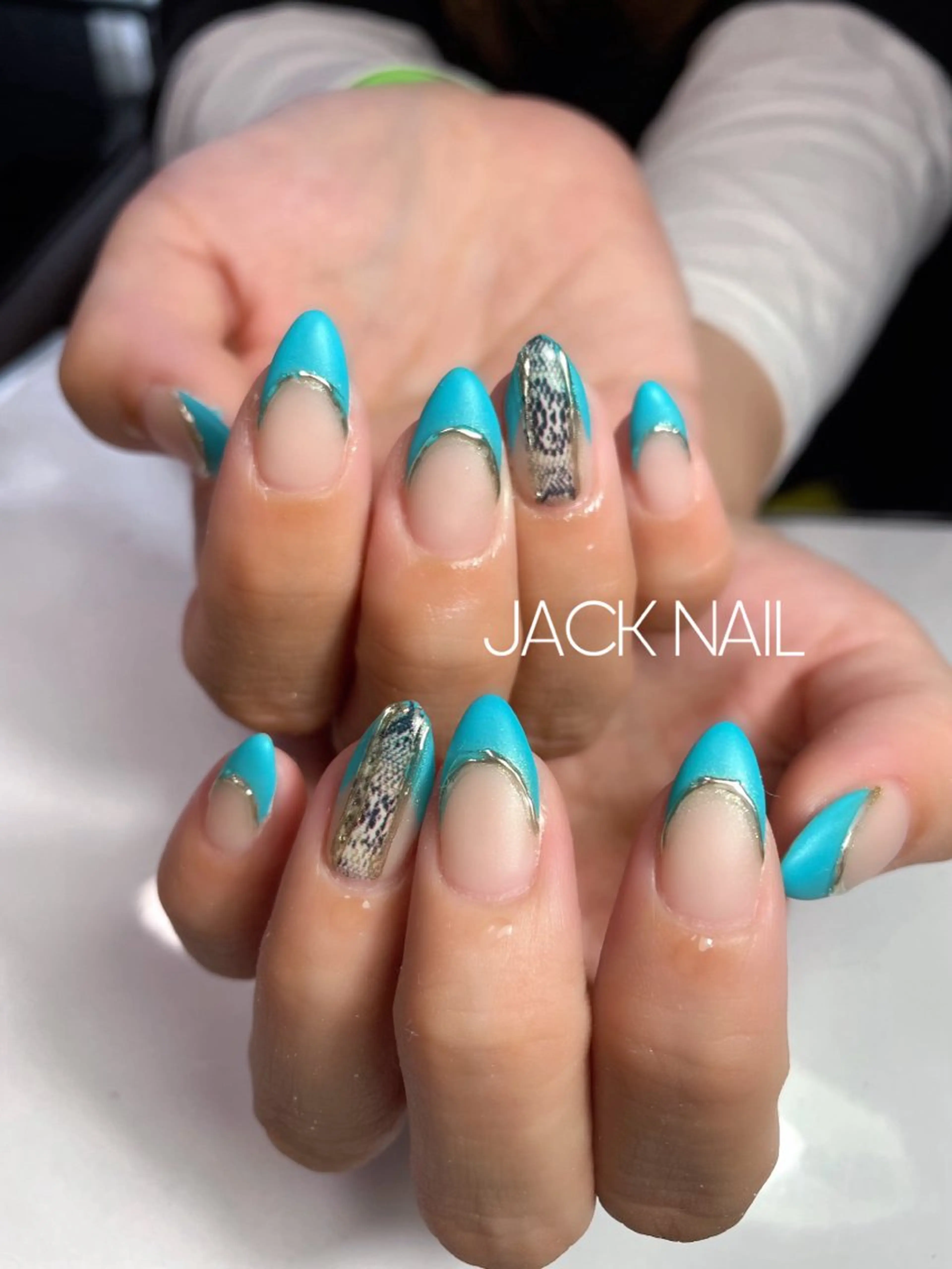 ネイル JACK NAIL 💜Ayakaのネイルデザイン