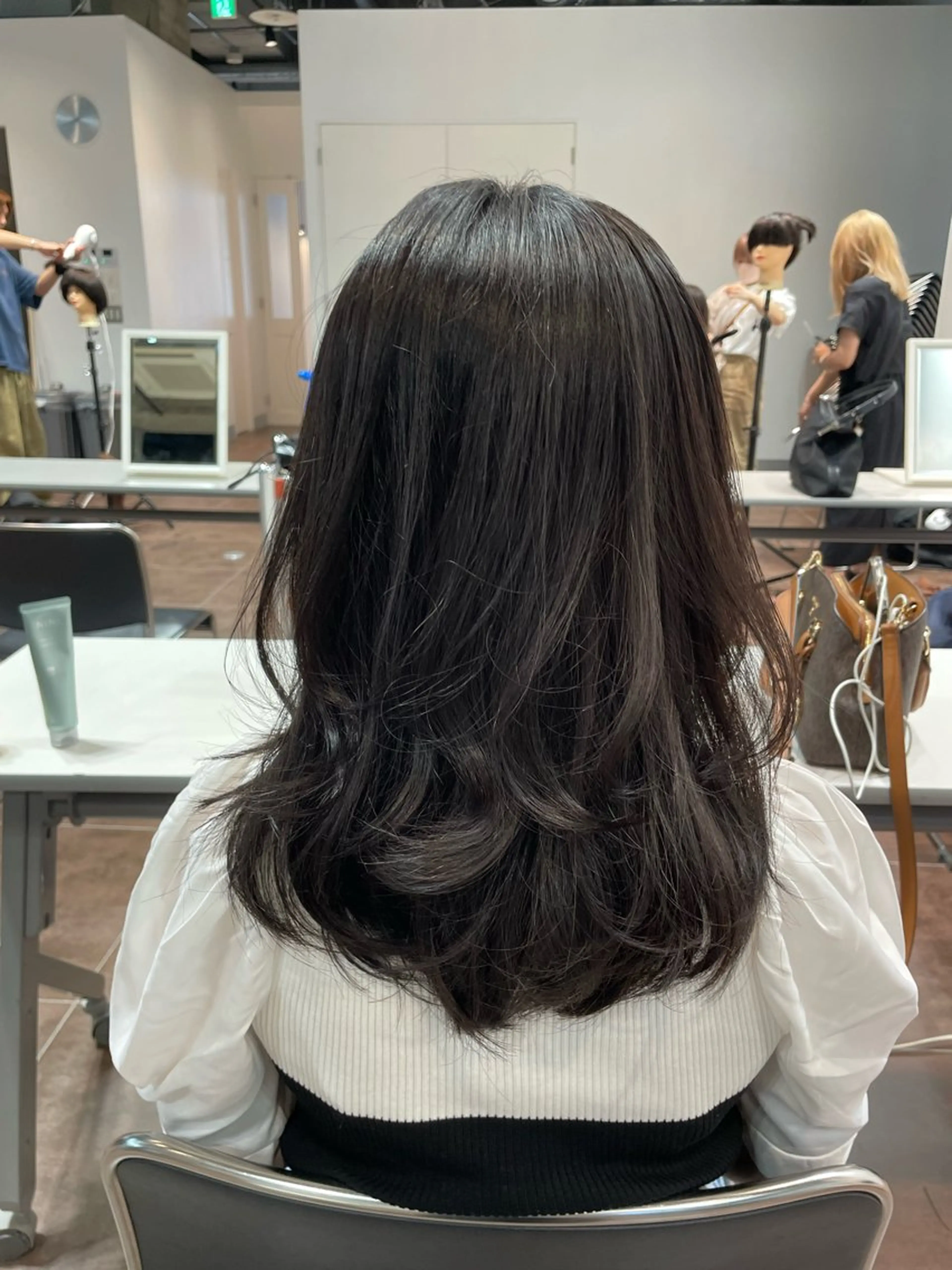 セミロング カット ヘアカラー little  横浜所属・🌷久保田 優🌷のヘアスタイル