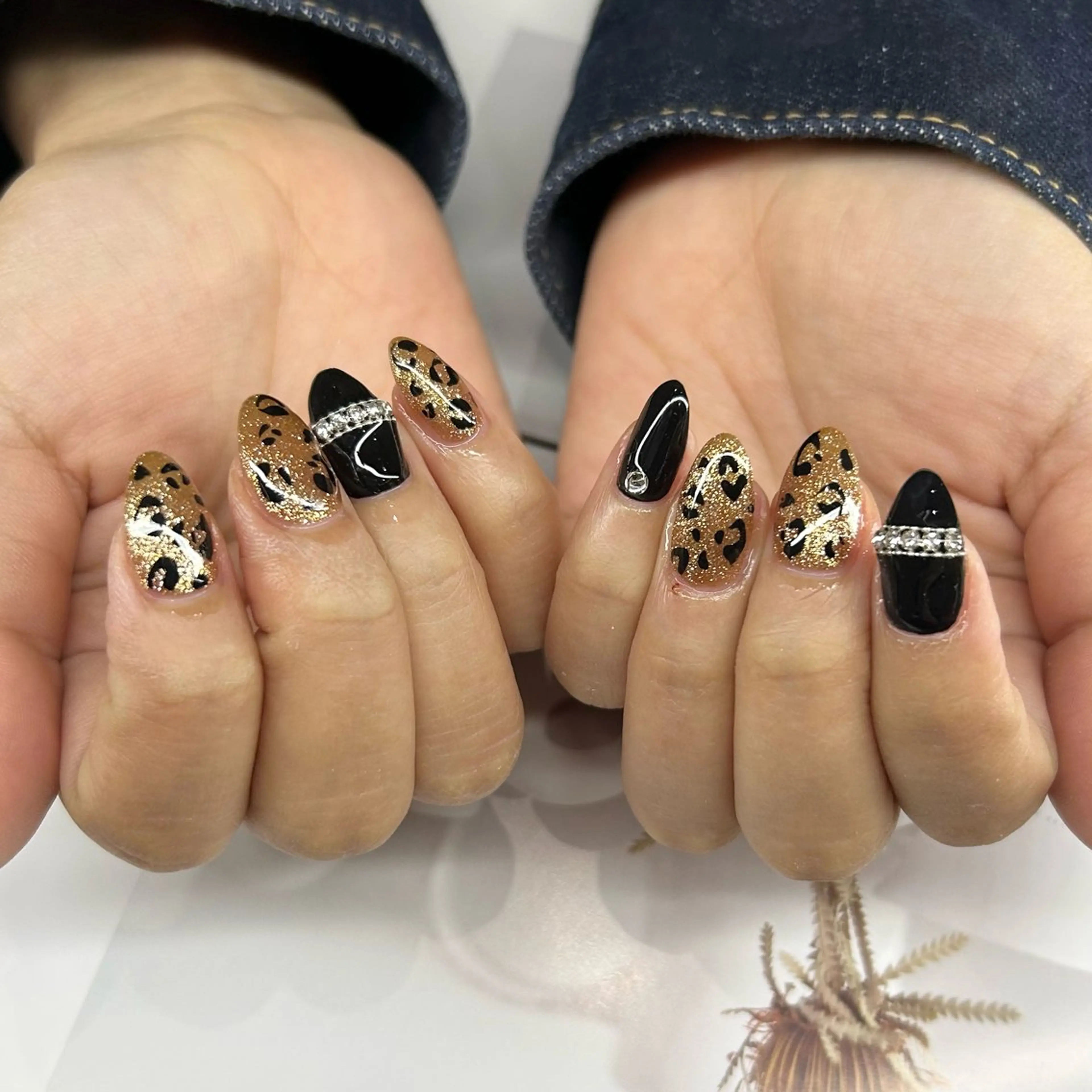 ネイル 持ち込み Allure 小山店 結咲(ゆいさ)のネイルデザイン