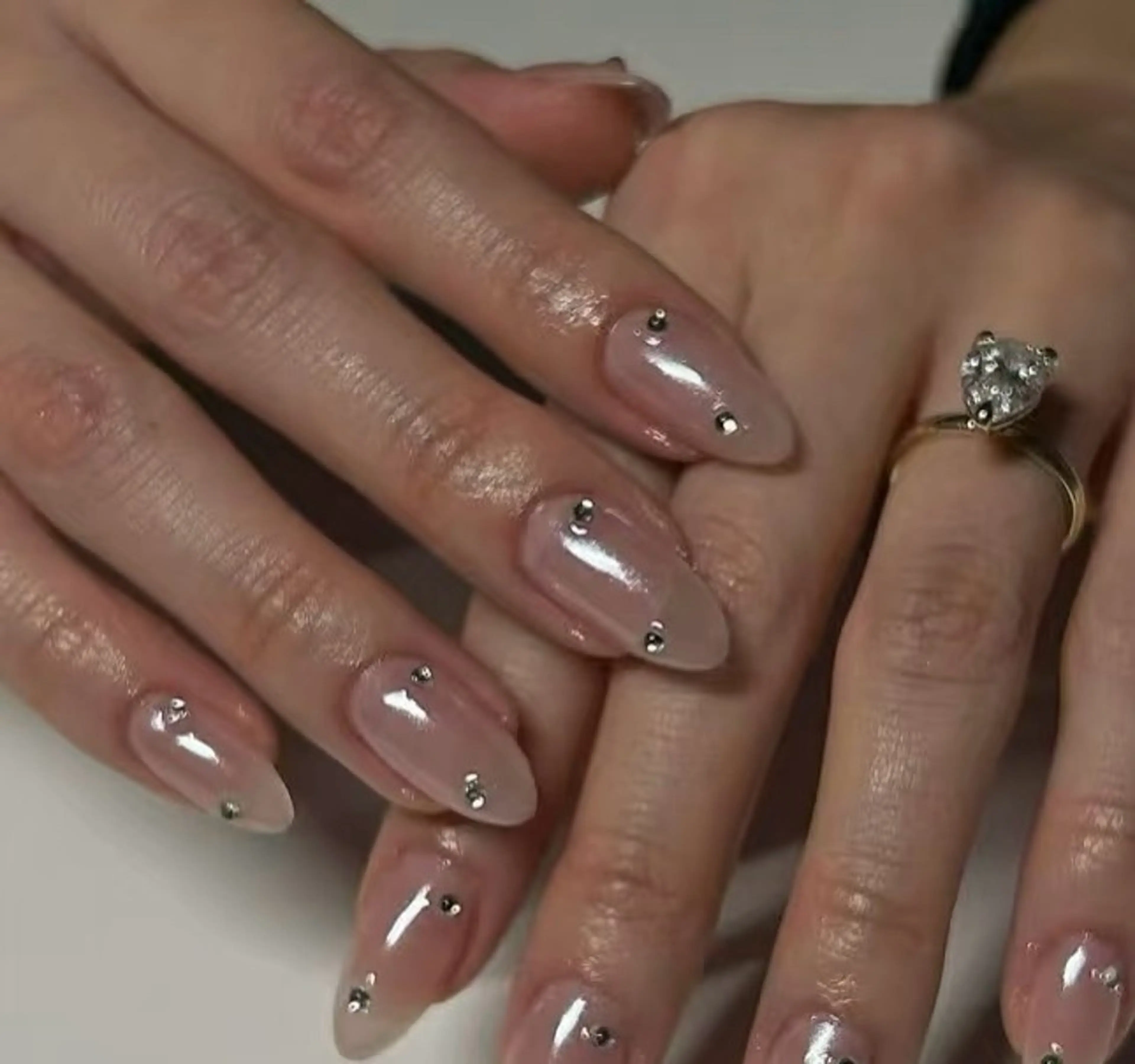 ネイル 高木 維麗絲のネイルデザイン