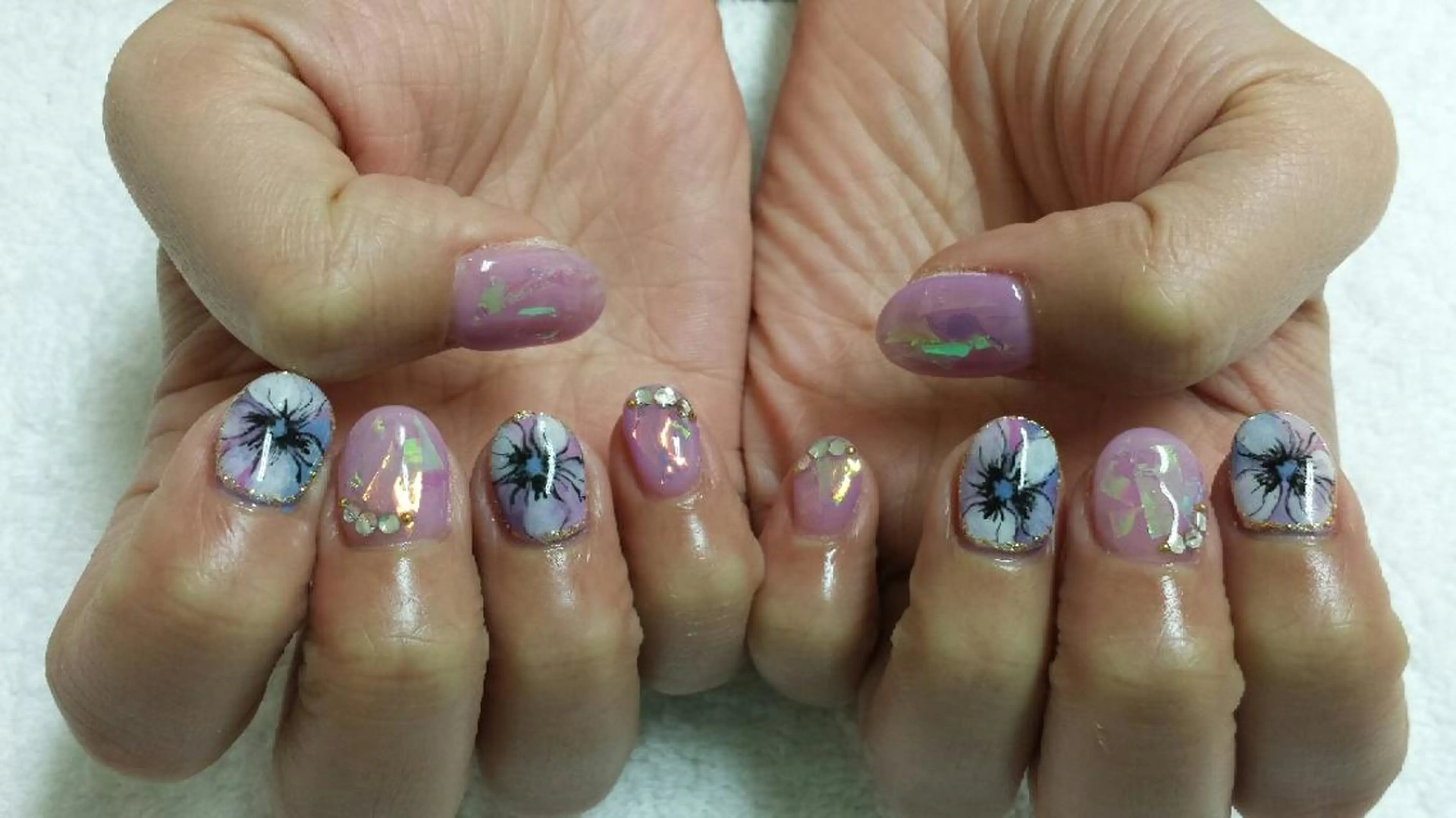 ネイル 河野ちえ (雑誌掲載サロン)のネイルデザイン