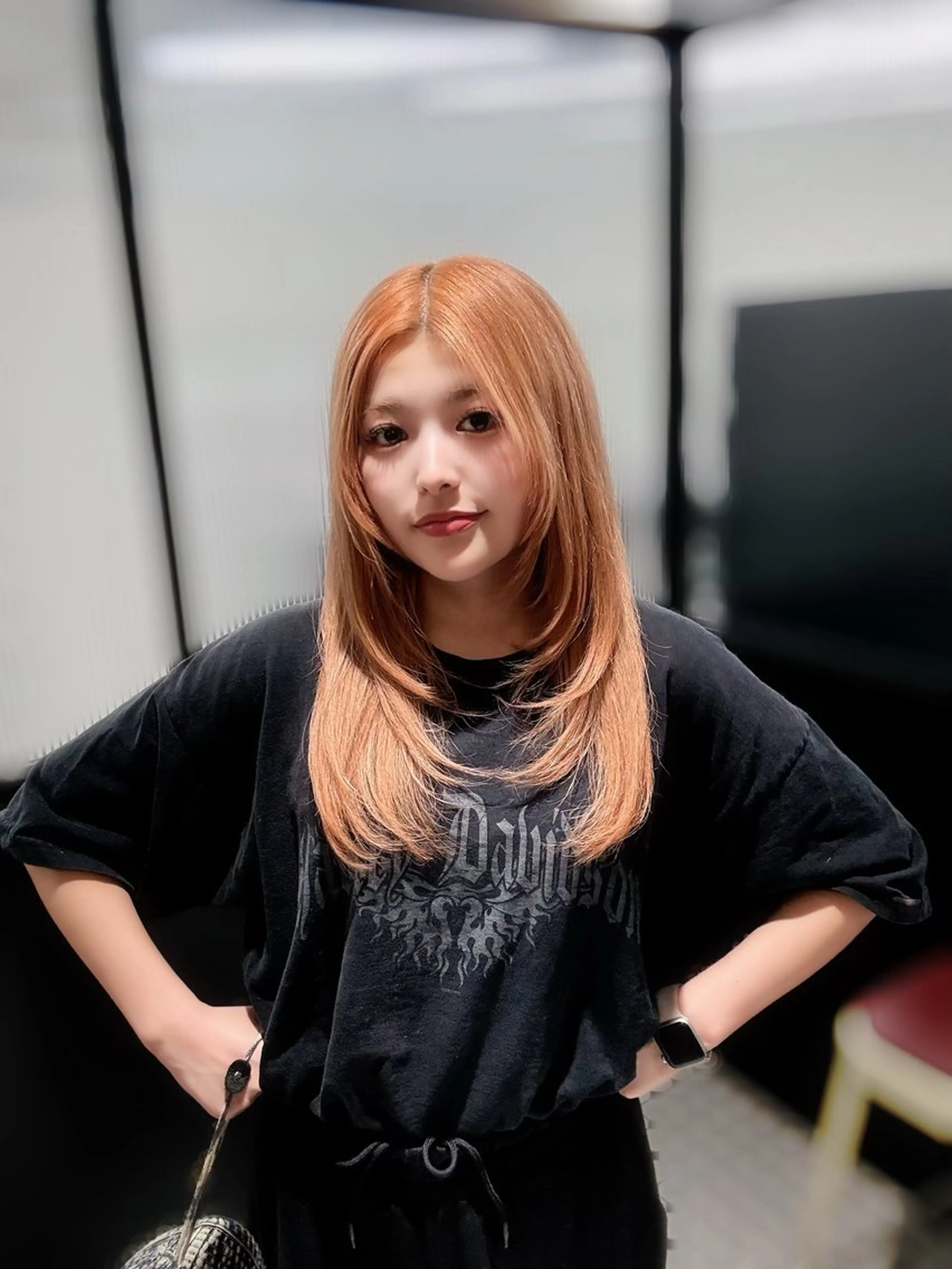 ロング カラー ヘアカラー トリートメント ヘアセット 韓国/トレンド レイヤー【101】のヘアスタイル