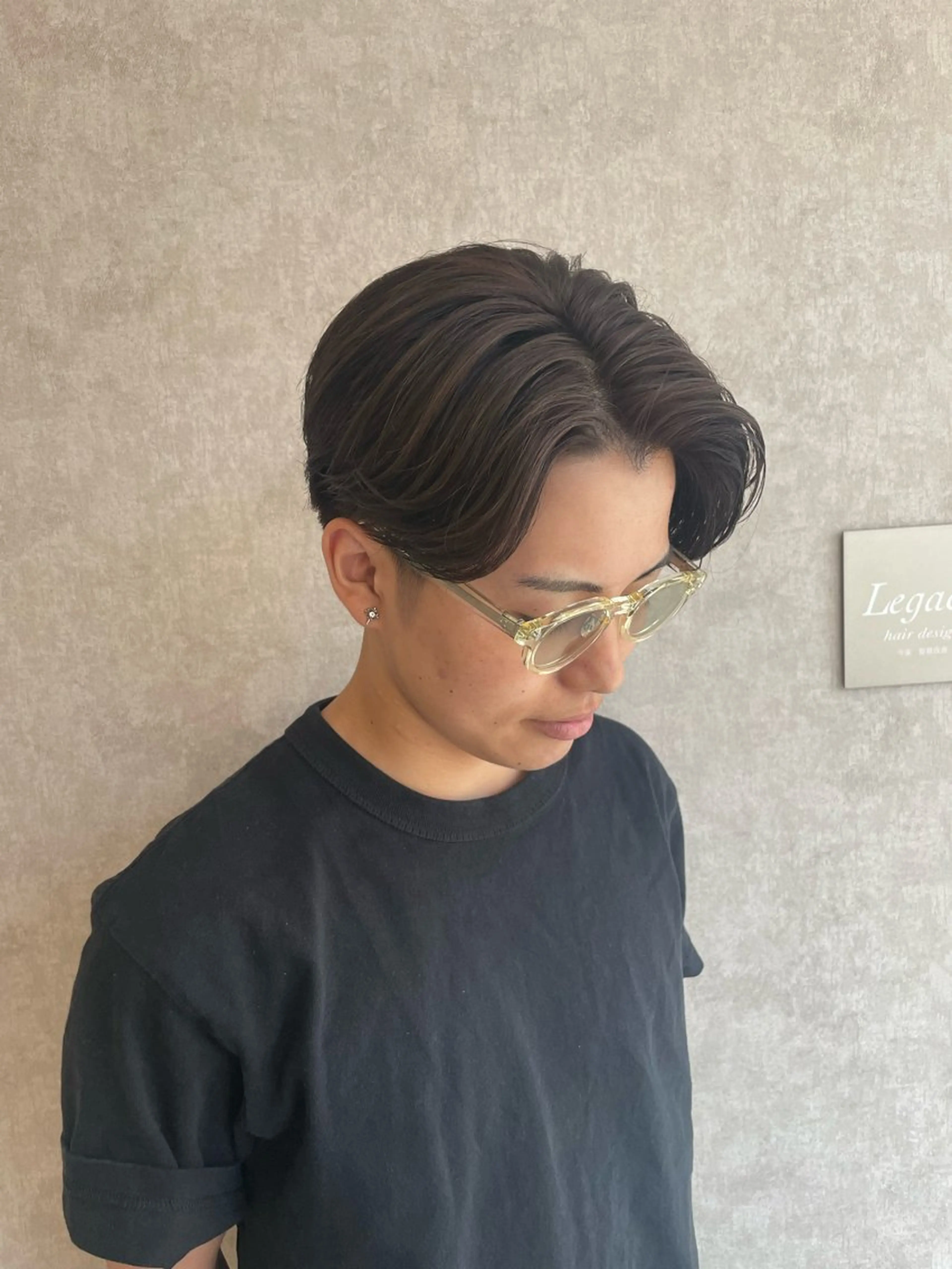 メンズ メンズバレイヤージュ センターパート フェードカット メンズハイライト 刈り上げ カット ブリーチ特化|メンズ 支持率◎ Takuのヘアスタイル