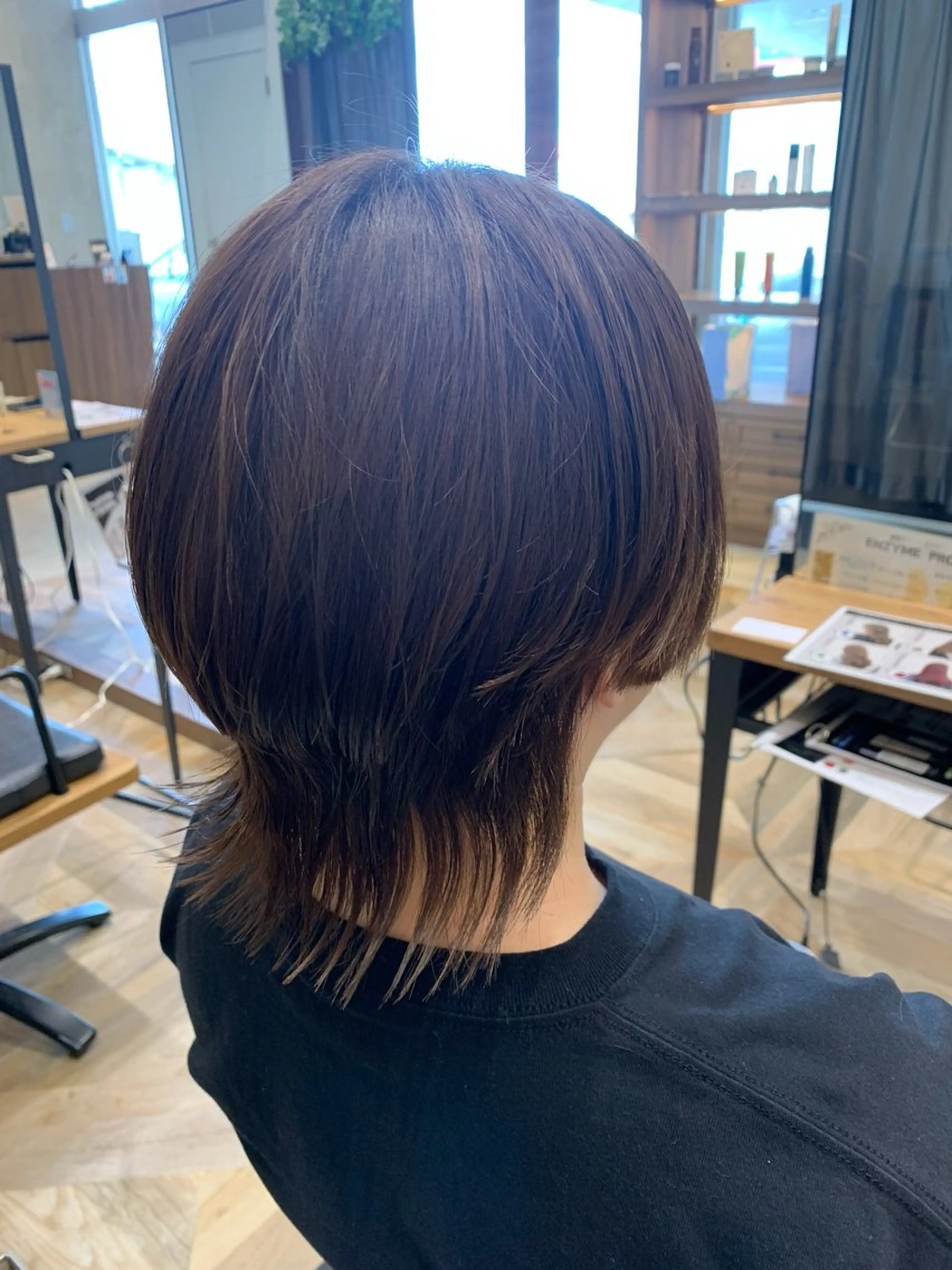 ショート レイヤーカット ショートヘア カット トリートメント 石井 謙佑のヘアスタイル