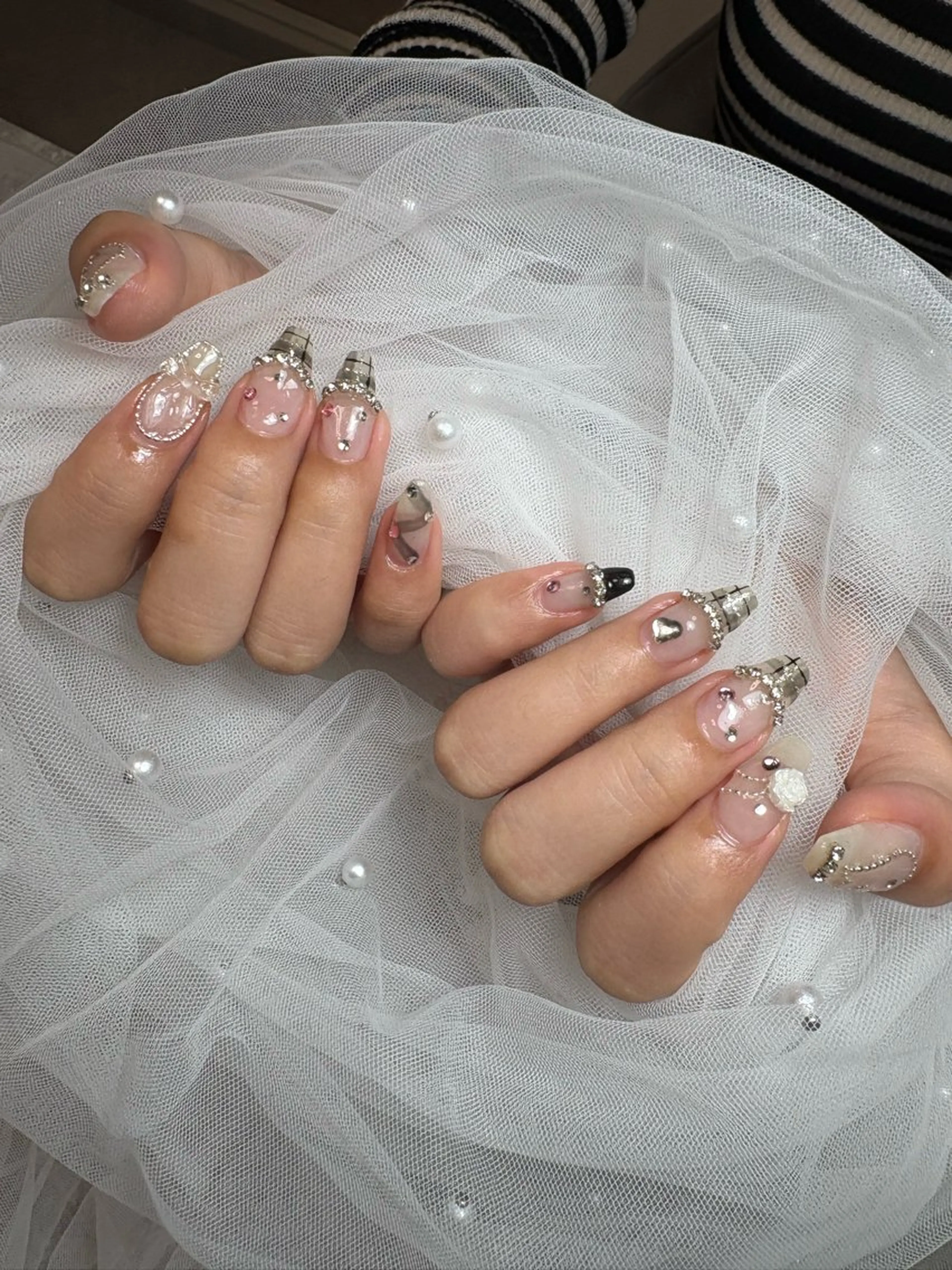 ネイル 黒須莉奈 IRYのネイルデザイン