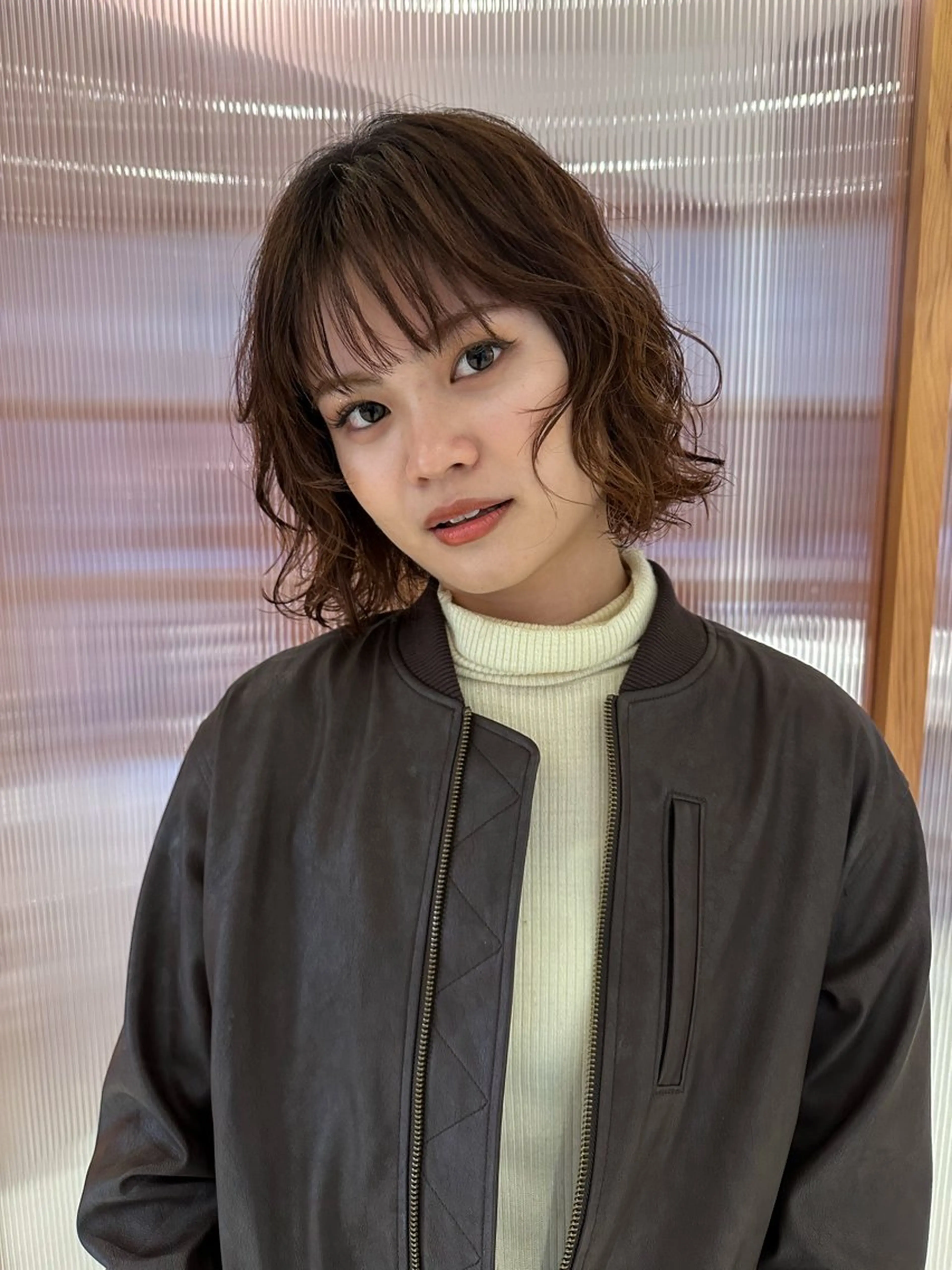 ミディアム パーマ ミディアムパーマ 岡本 陵のヘアスタイル