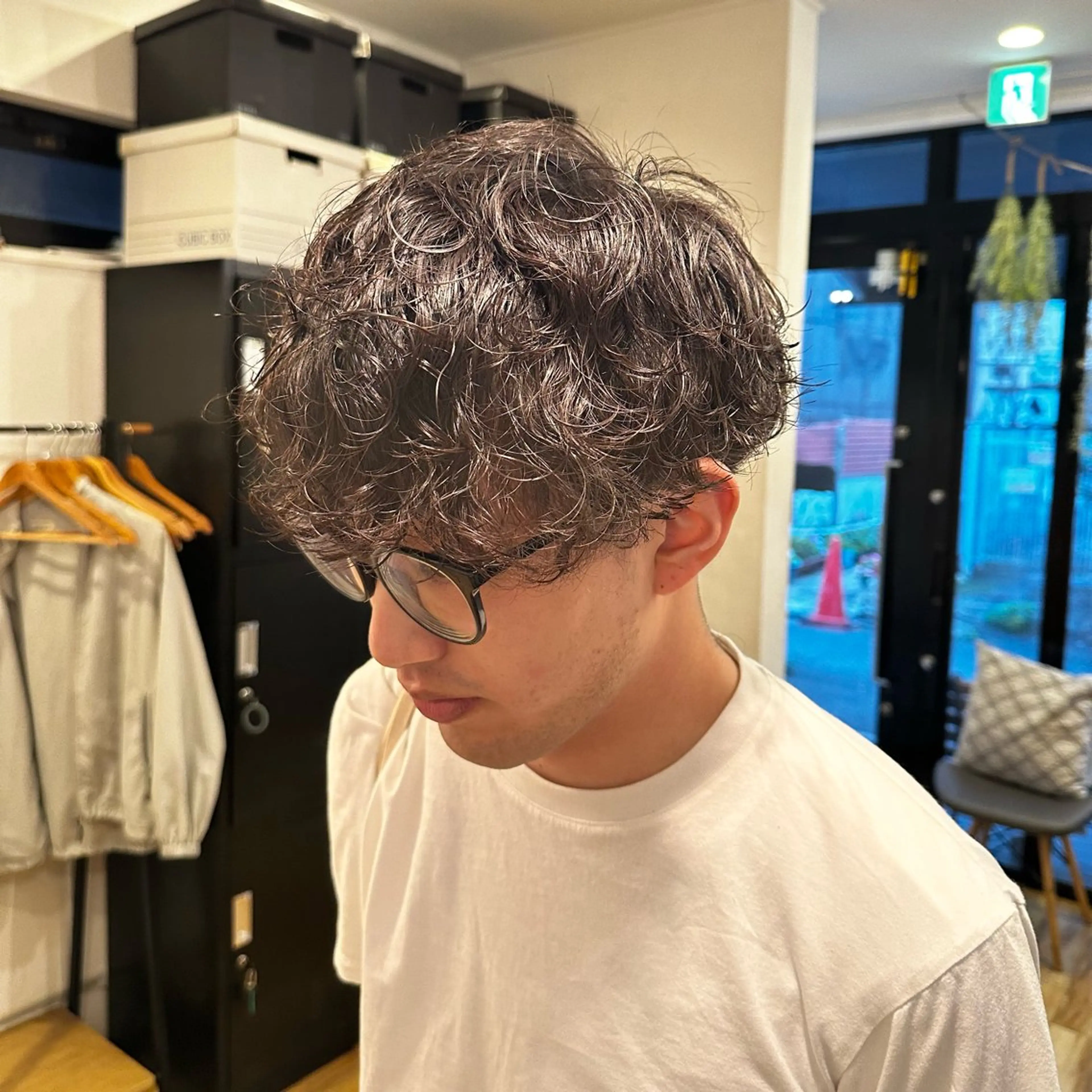 ショート パーマ メンズ ビジネス フェザーパーマ メンズ就活ヘア マッシュ メンズパーマ カット パーマ トリートメント 【メンズヘア】 原宿/Kasumiのヘアスタイル