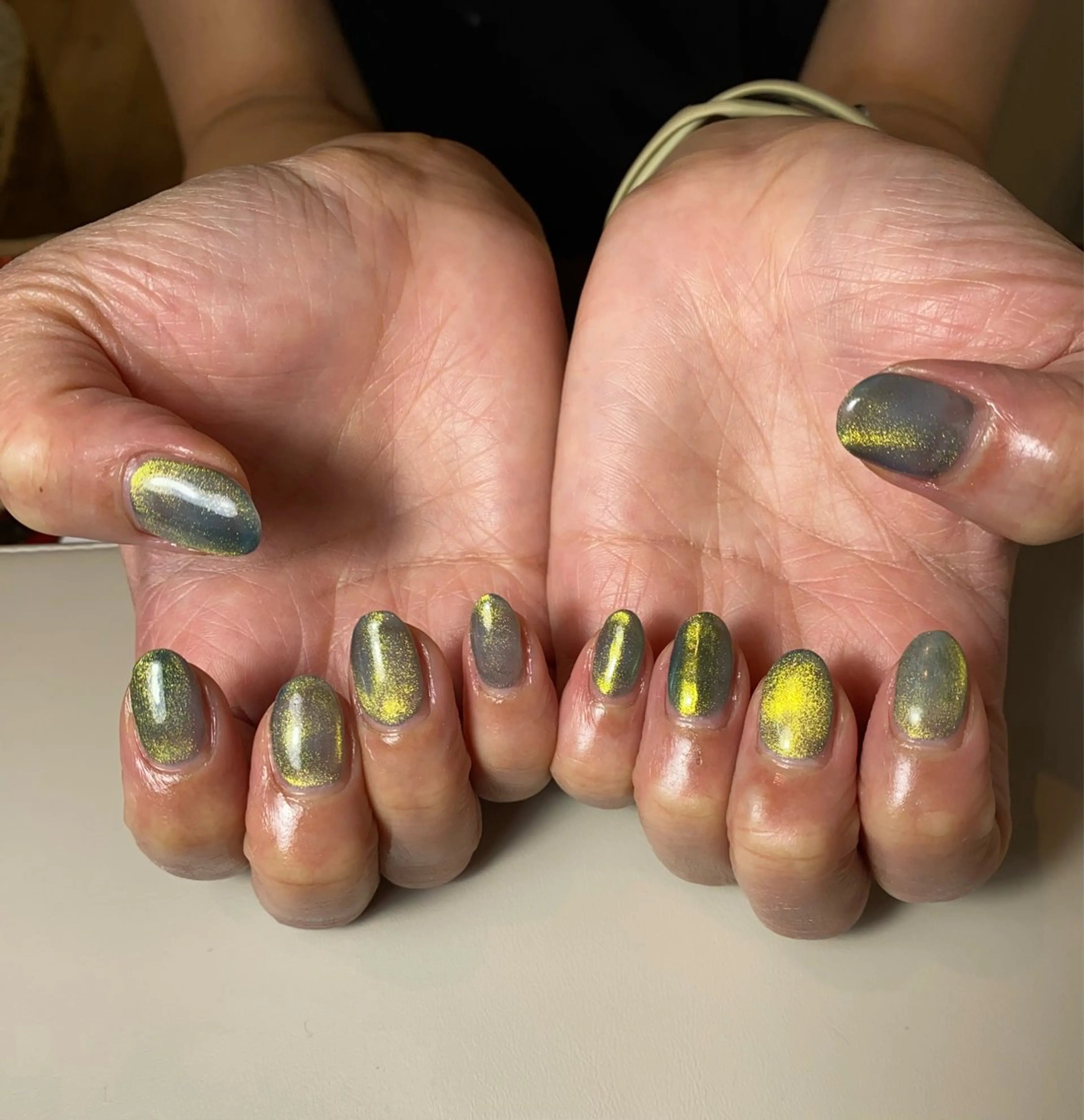 ネイル マグネットネイル 藤田 未来のネイルデザイン