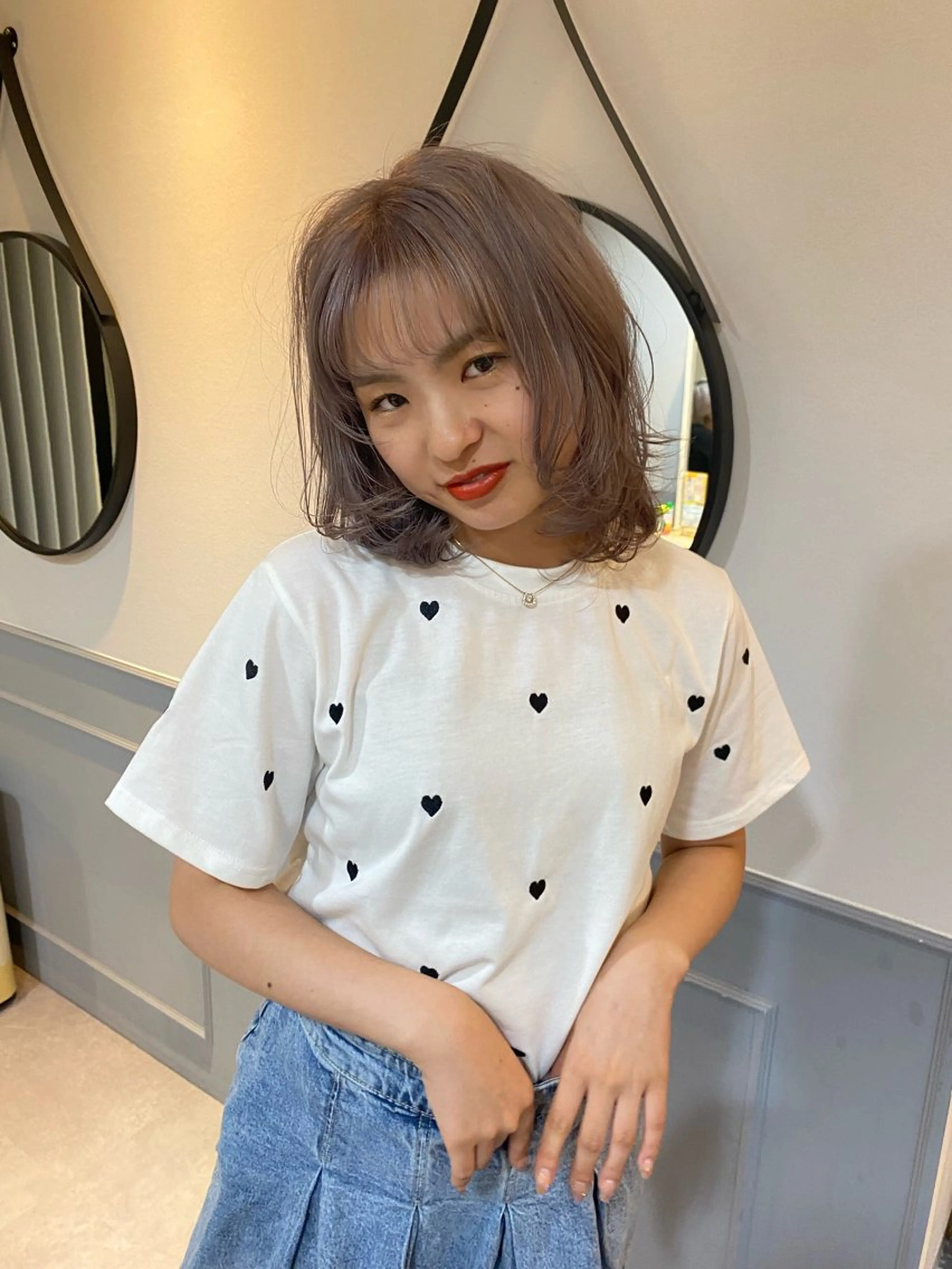 ミディアム 重里 瑠花のヘアスタイル