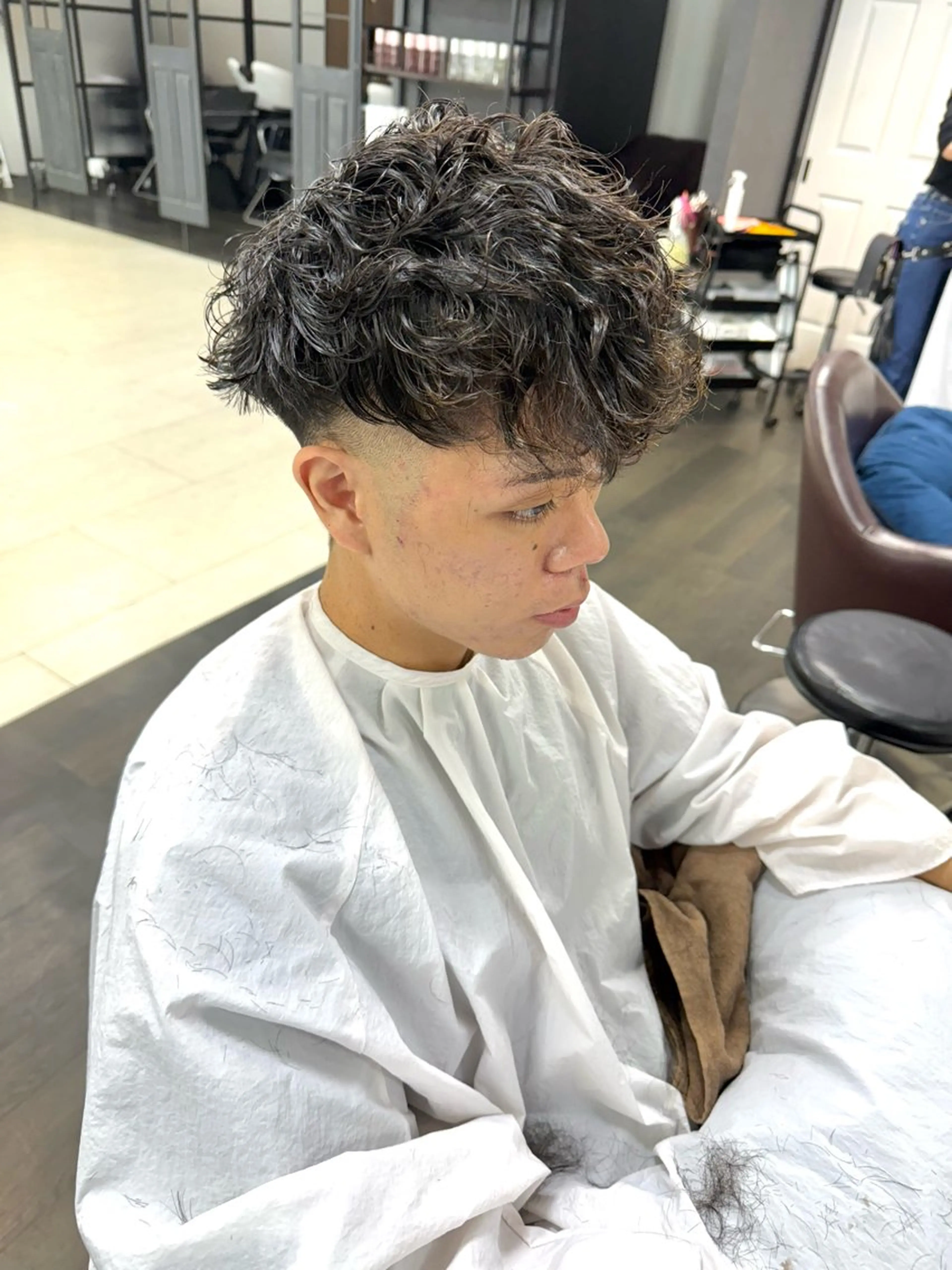 ショート パーマ メンズ スペインカール カット 湘南メンズパーマ / タカシマダイスケのヘアスタイル