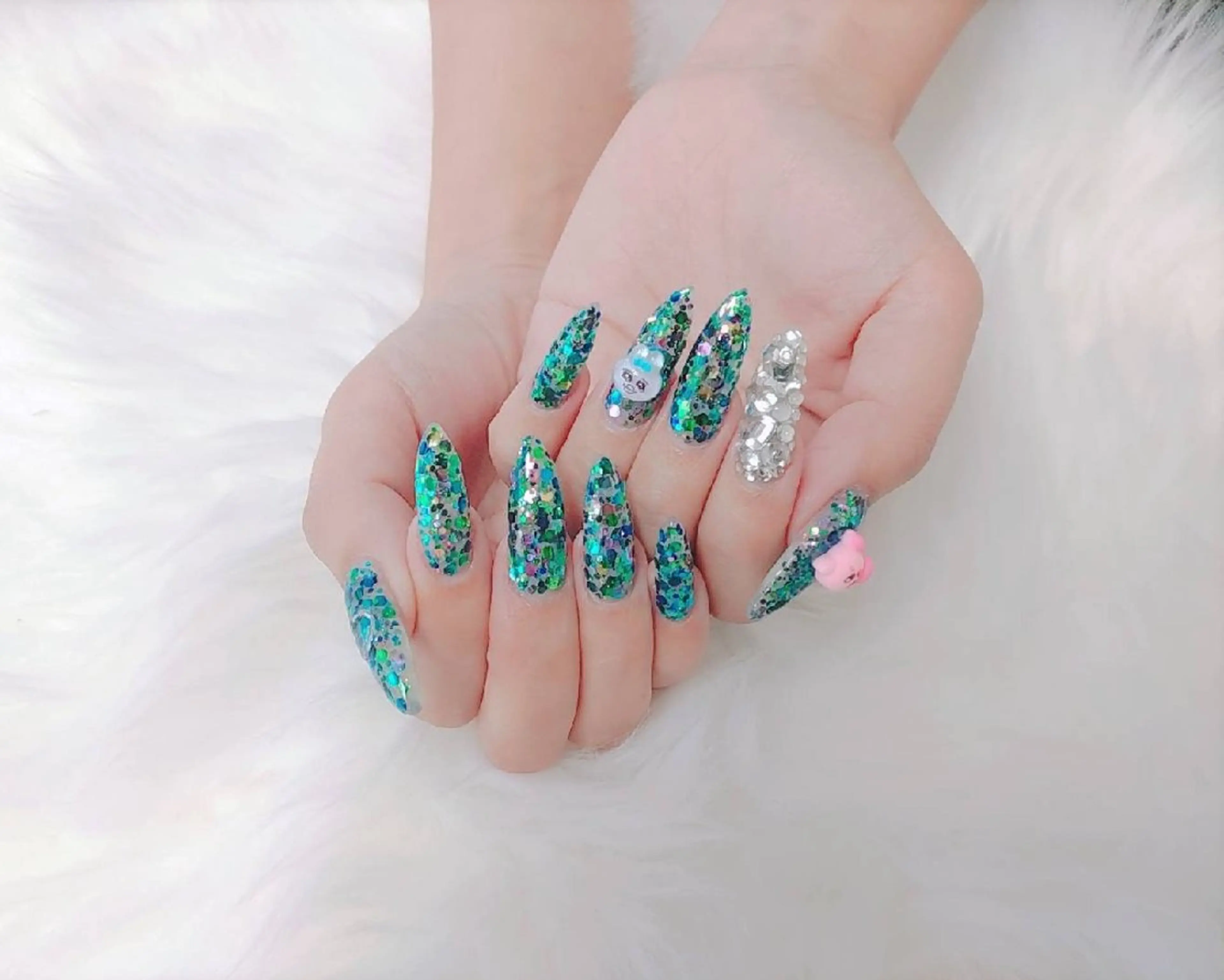 ネイル &A.nail .のネイルデザイン