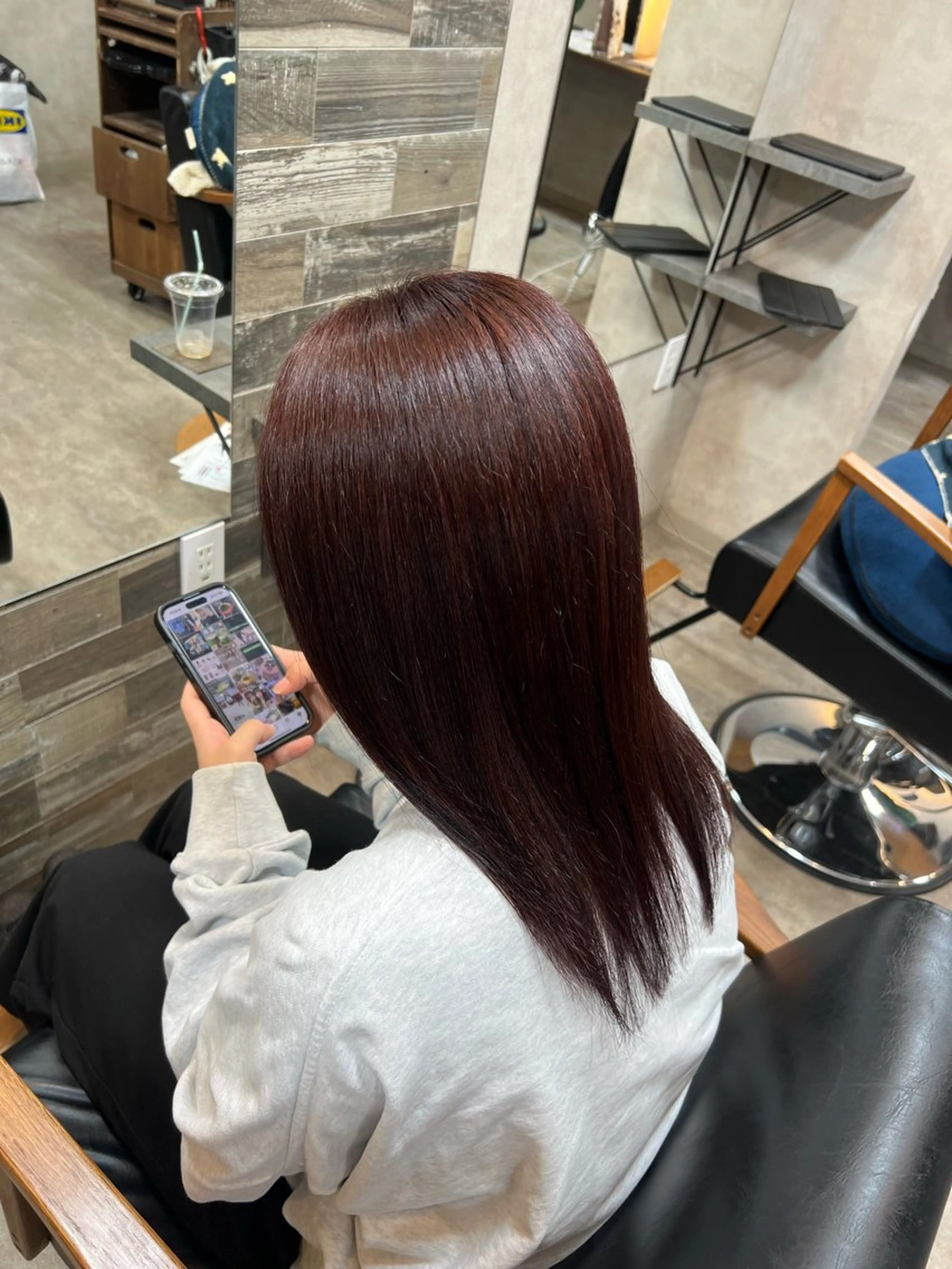 セミロング カラー レッドカラー ヘアカラー トリートメント 高森 俊輔のヘアスタイル